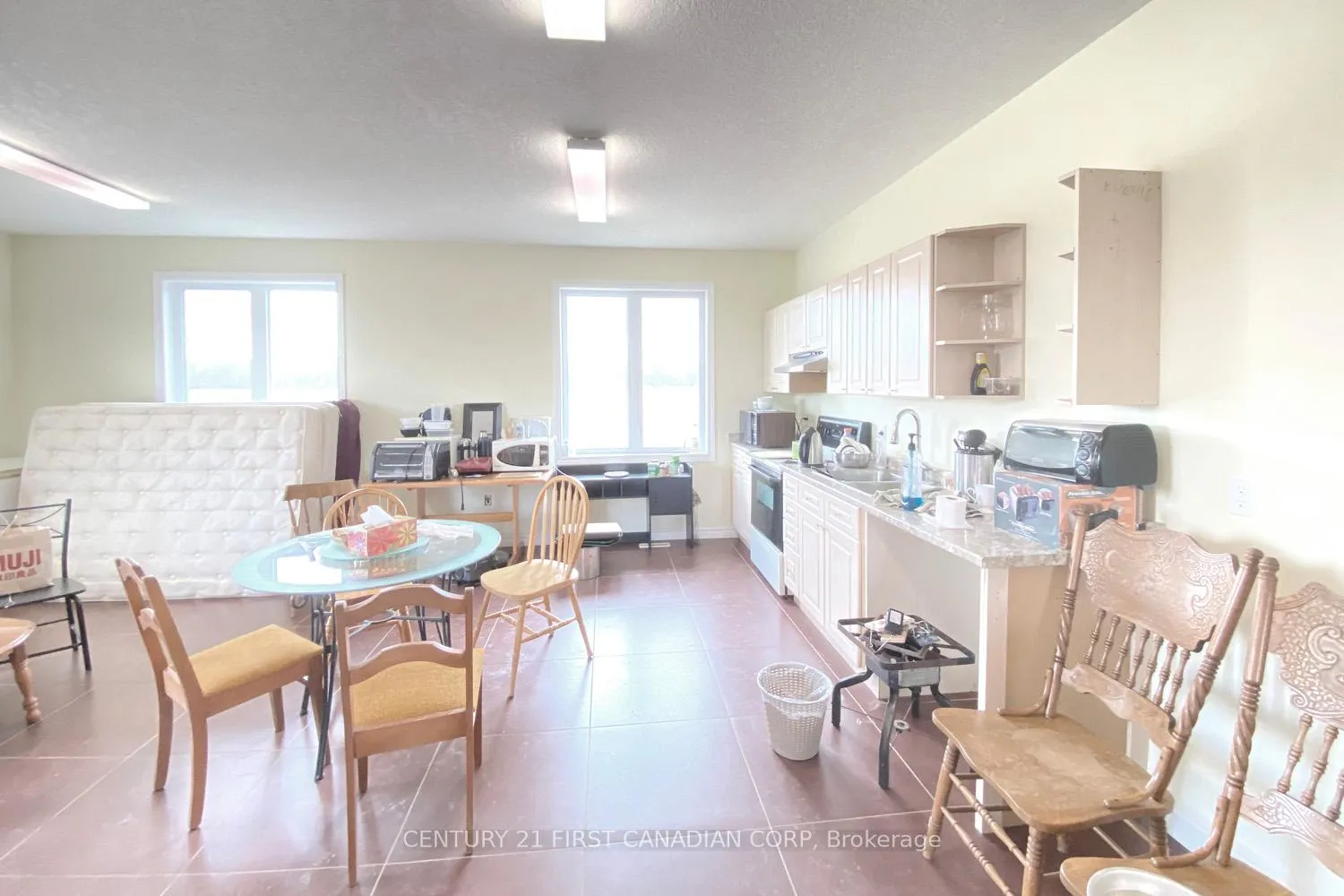 Photo 9 of 21000 Rebecca Road, Thames Centre, Rural Thames Centre — HOMEH