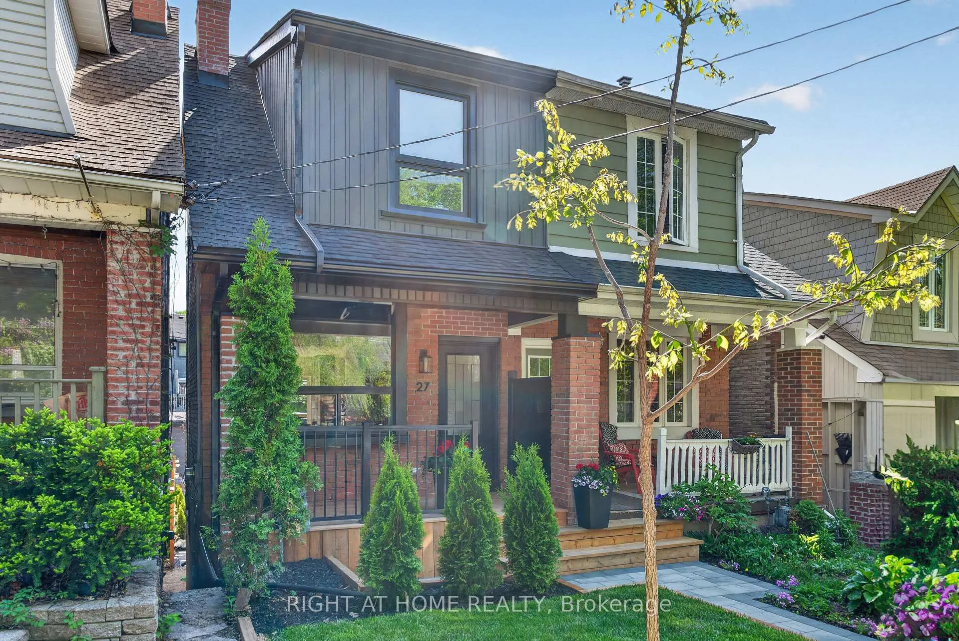 Photo 4 of 27 Bellhaven Road, Toronto, Woodbine Corridor — HOMEH