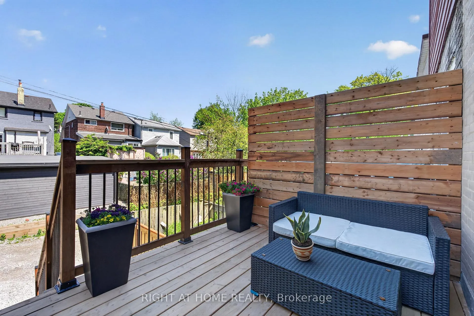 Photo 28 of 27 Bellhaven Road, Toronto, Woodbine Corridor — HOMEH