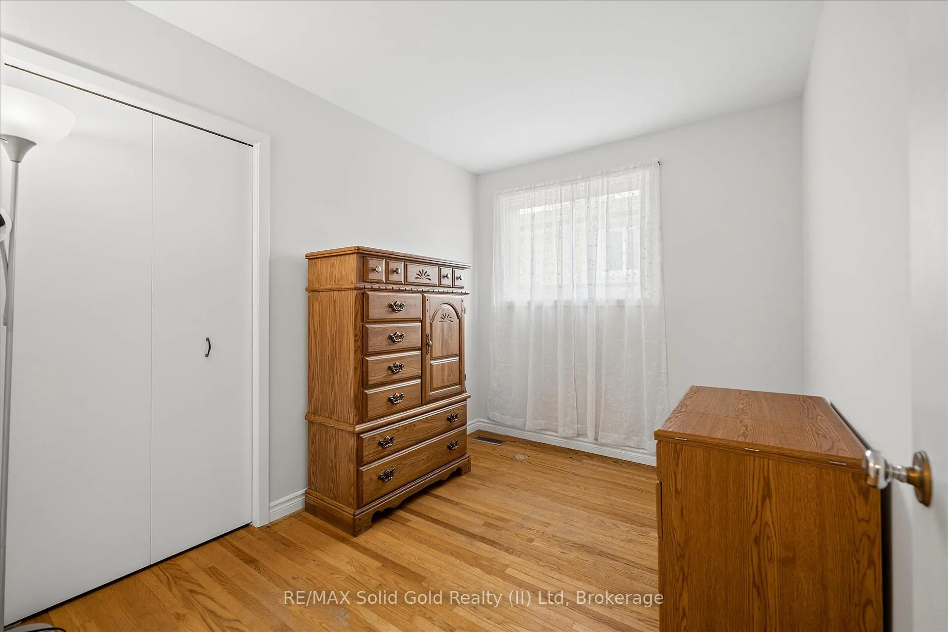 Photo 17 of 1862 Briarwood Drive, Cambridge, Galt City Centre — HOMEH