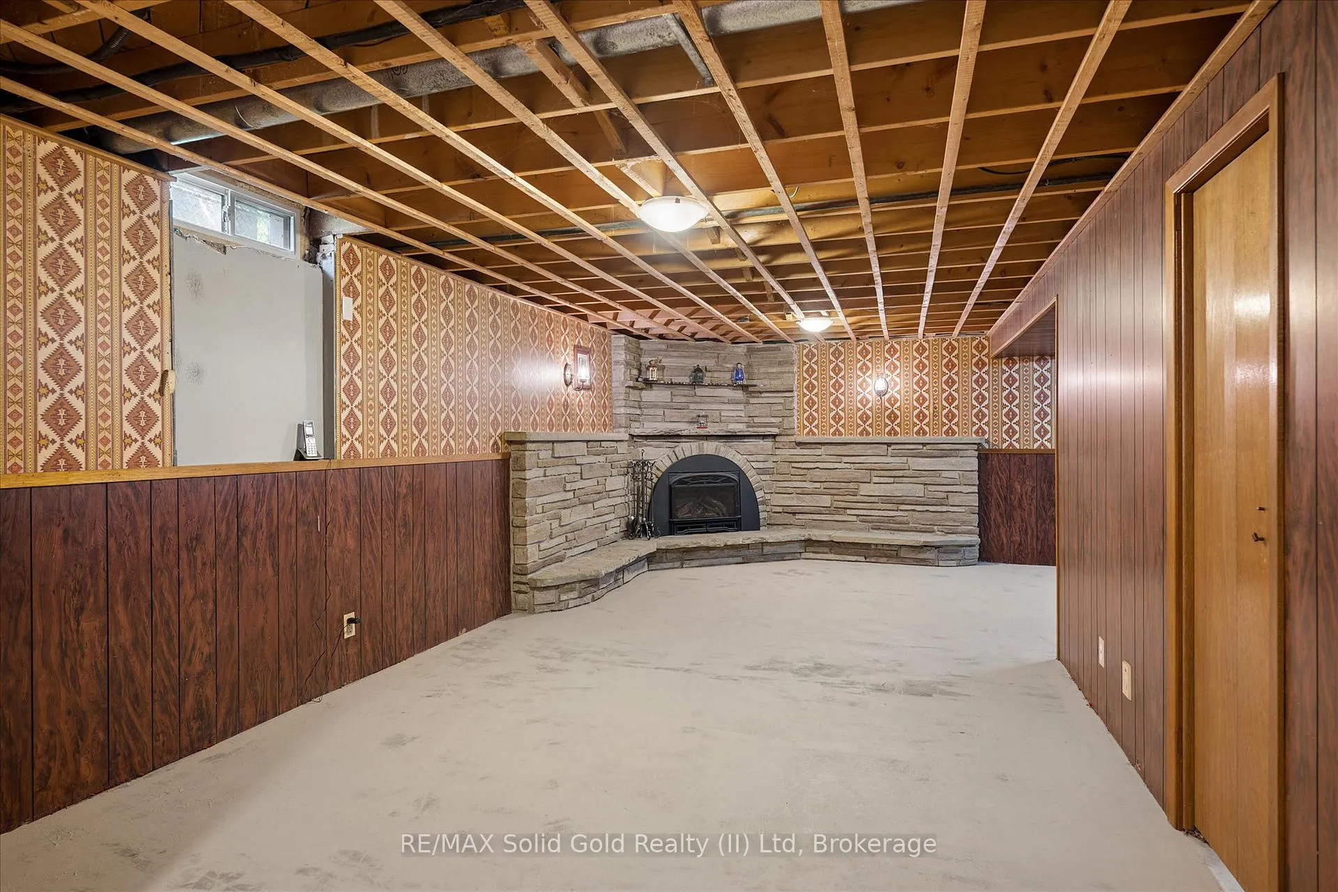 Photo 19 of 1862 Briarwood Drive, Cambridge, Galt City Centre — HOMEH