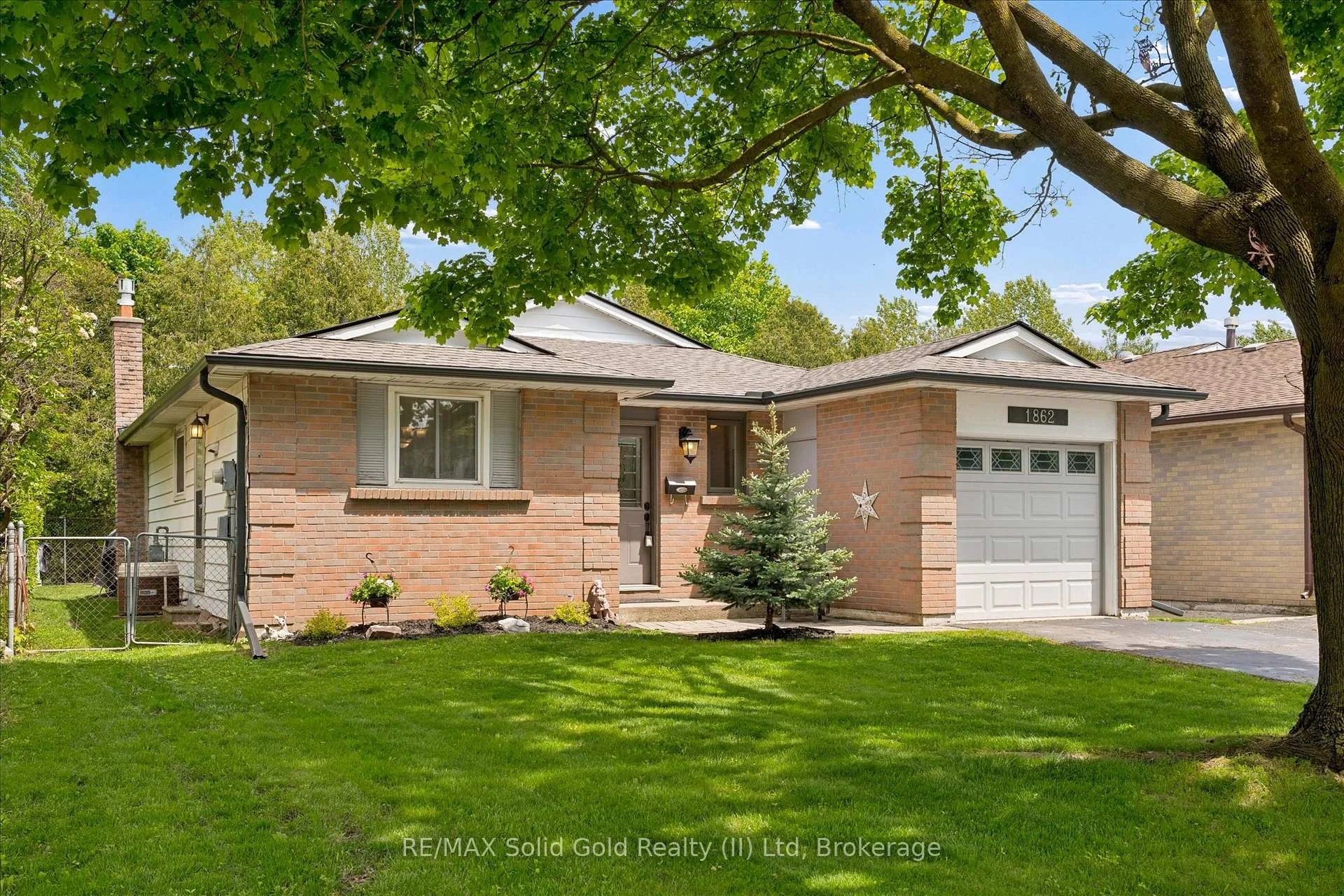 Photo 23 of 1862 Briarwood Drive, Cambridge, Galt City Centre — HOMEH
