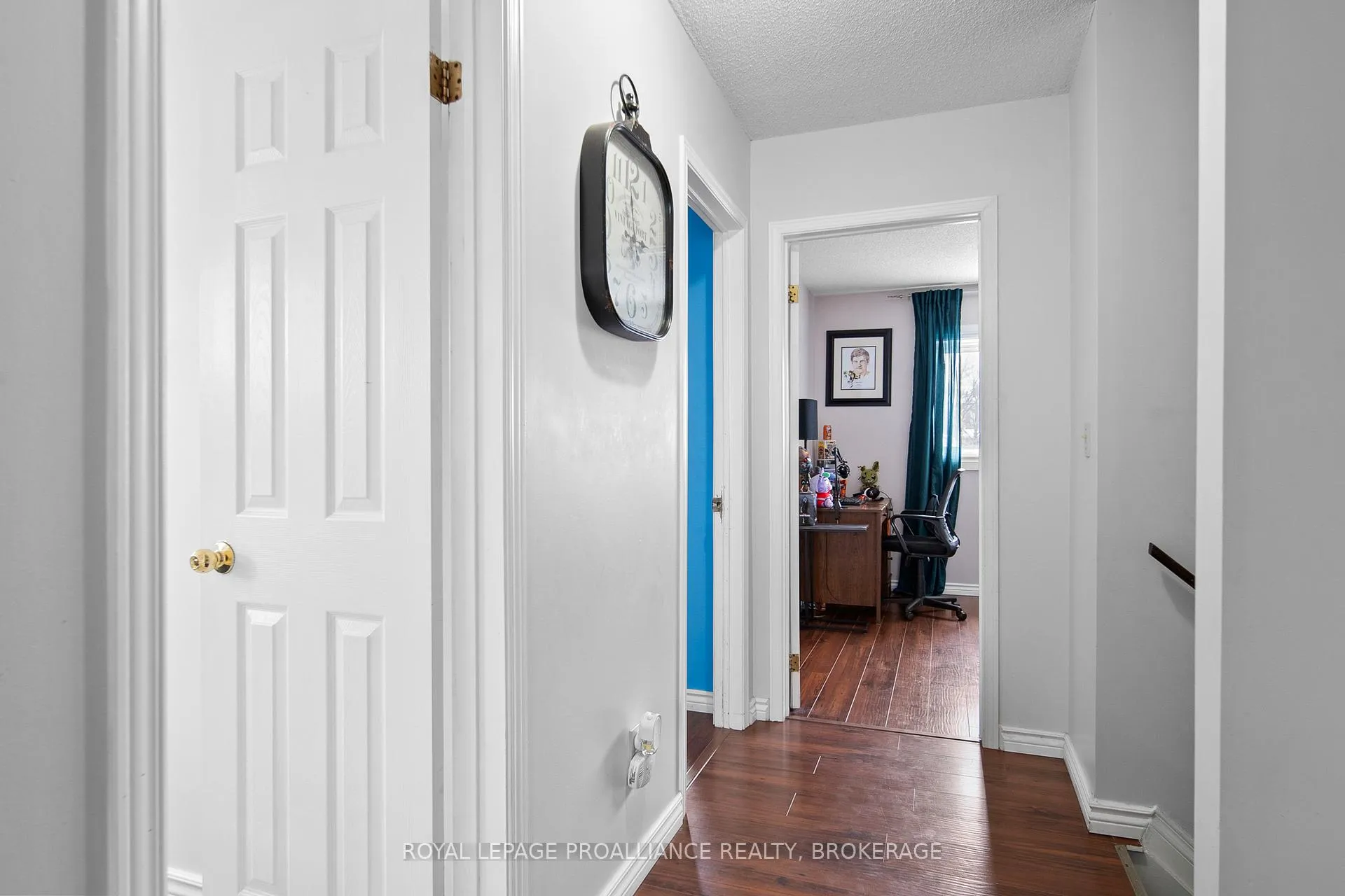 Photo 21 of 4 Balmoral Court, Kingston, West of Sir John A. Blvd — HOMEH