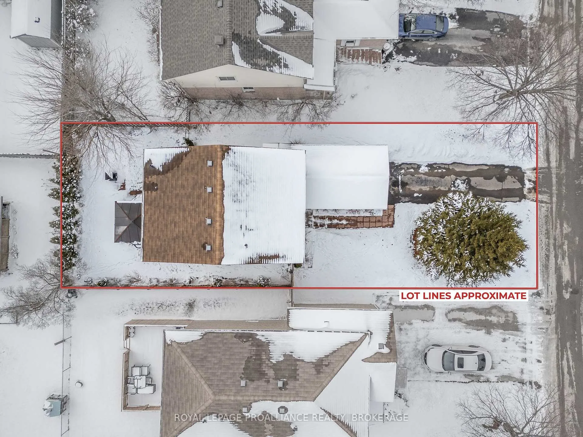 Photo 36 of 4 Balmoral Court, Kingston, West of Sir John A. Blvd — HOMEH