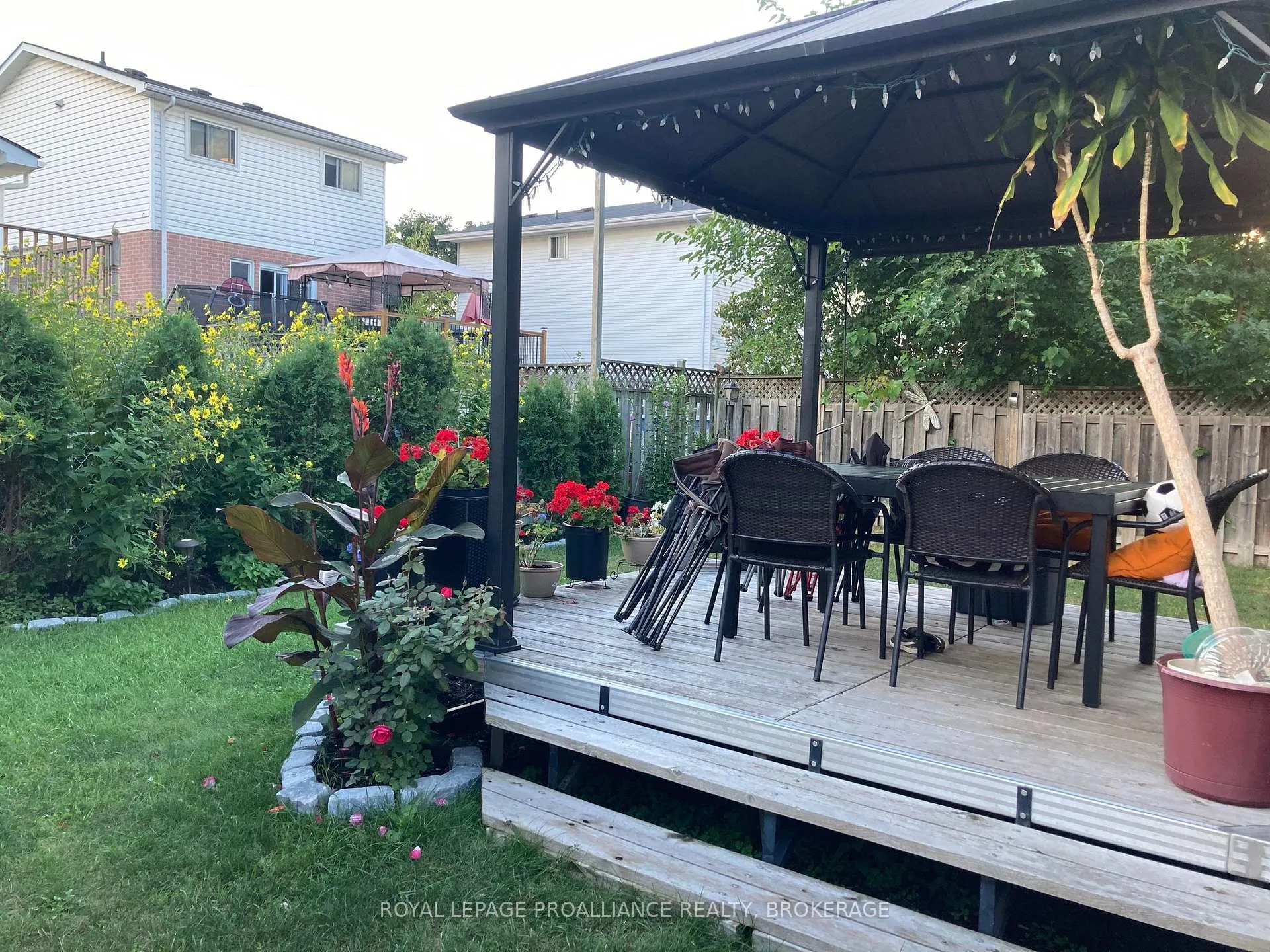 Photo 44 of 4 Balmoral Court, Kingston, West of Sir John A. Blvd — HOMEH