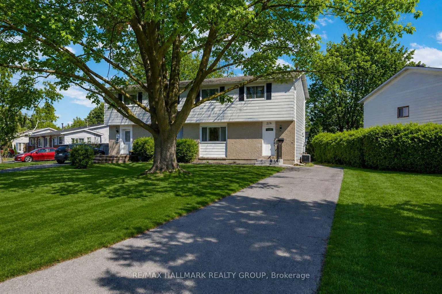 Photo 7 of 226 Old Colony Road, Ottawa, Kanata - Glencairn/Hazeldean — HOMEH