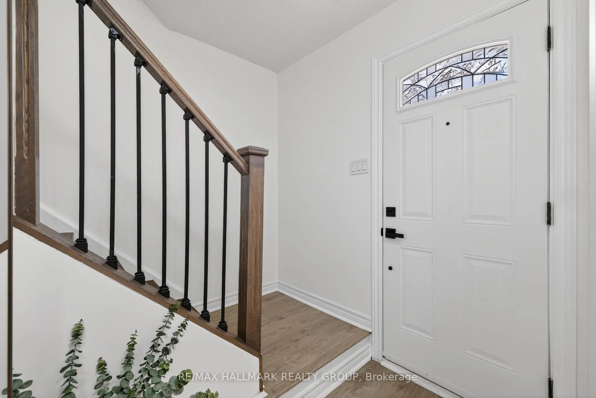 Photo 8 of 226 Old Colony Road, Ottawa, Kanata - Glencairn/Hazeldean — HOMEH