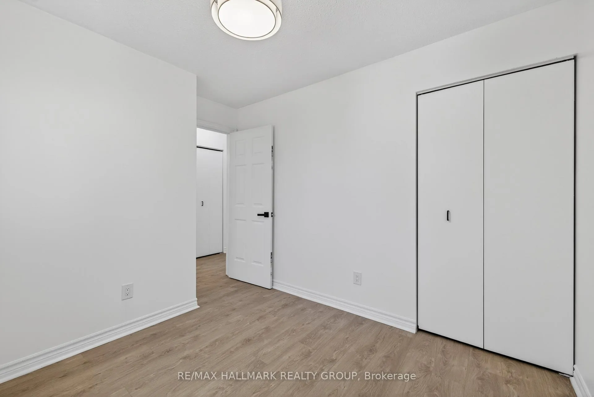 Photo 37 of 226 Old Colony Road, Ottawa, Kanata - Glencairn/Hazeldean — HOMEH