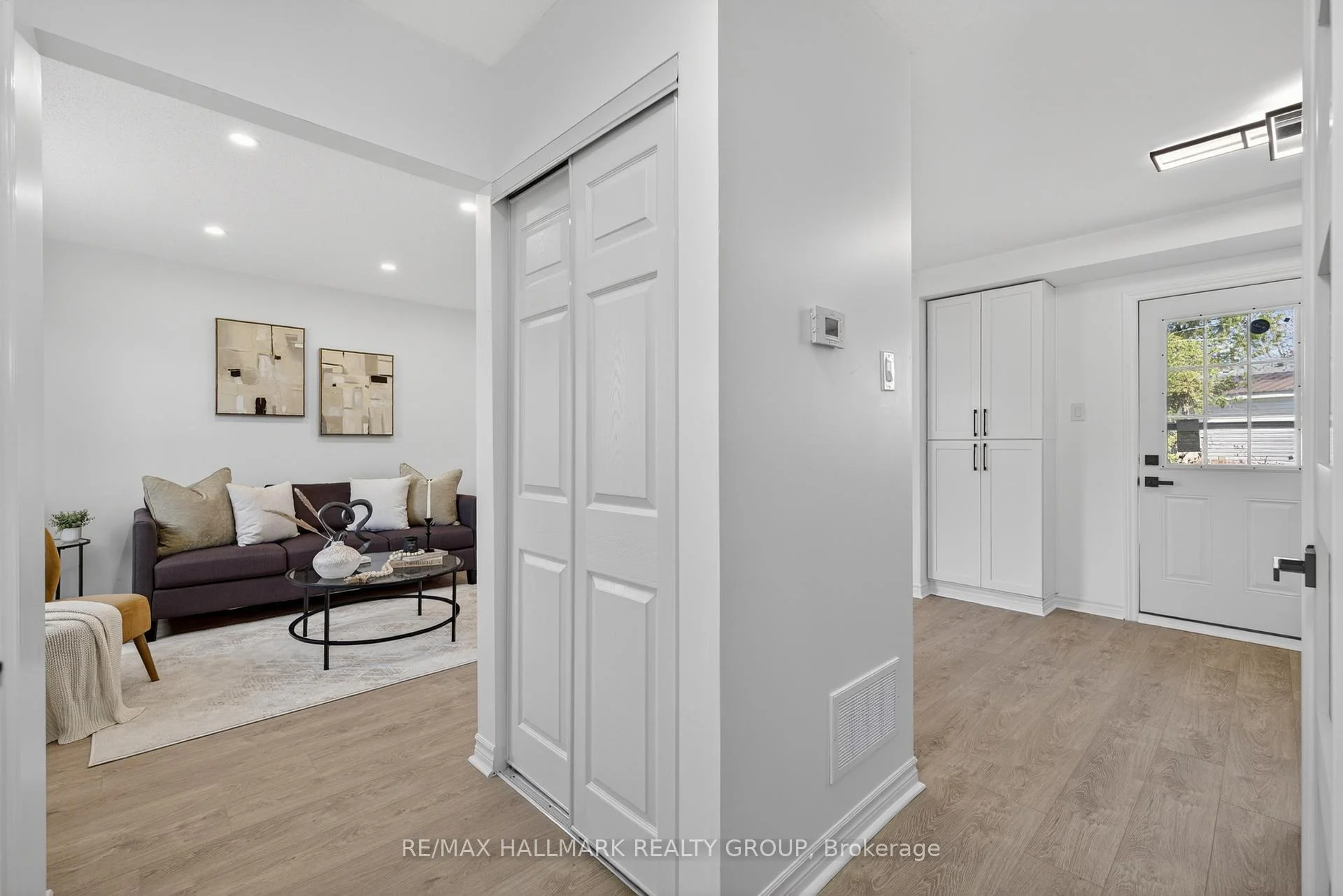 Photo 12 of 226 Old Colony Road, Ottawa, Kanata - Glencairn/Hazeldean — HOMEH