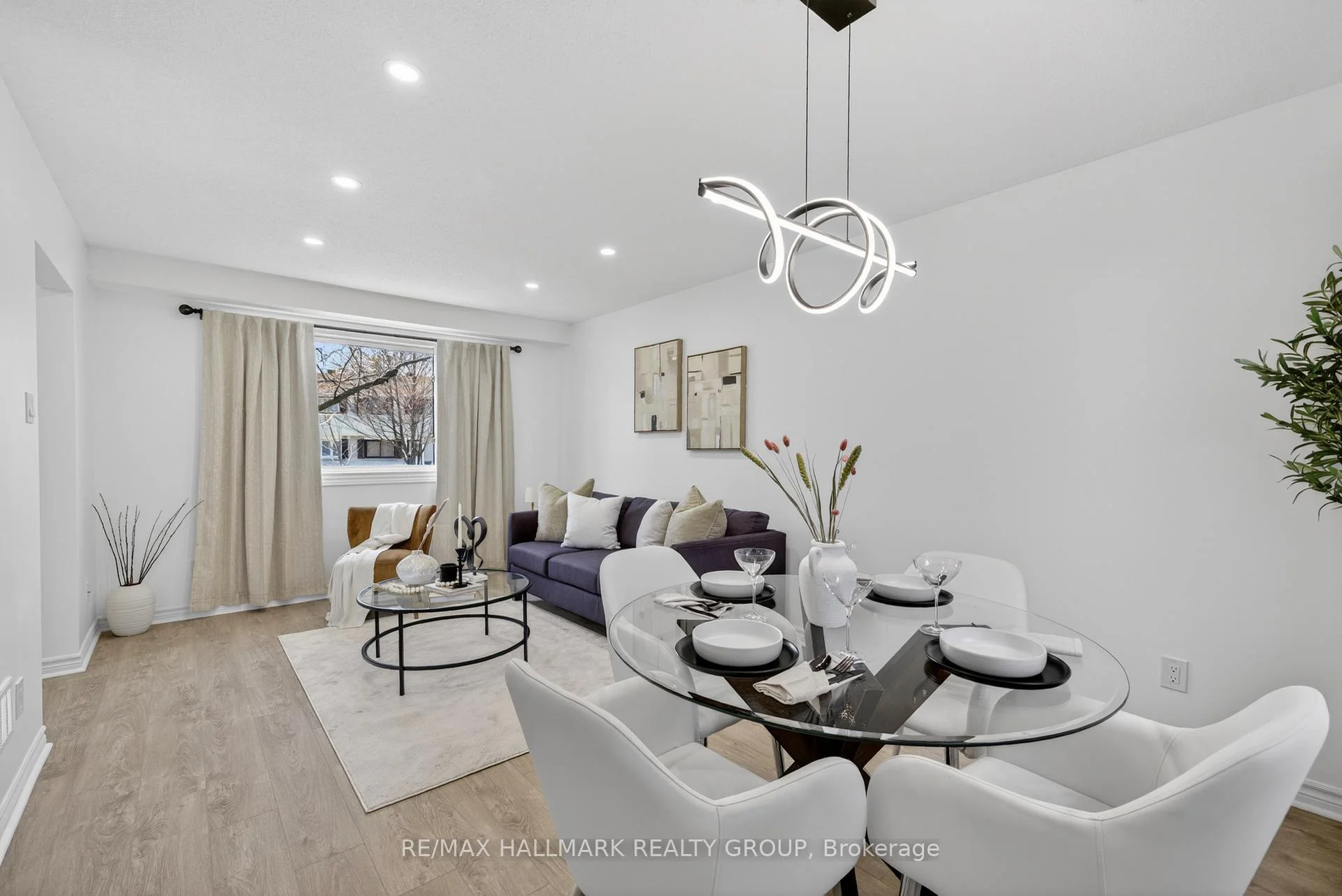 Photo 23 of 226 Old Colony Road, Ottawa, Kanata - Glencairn/Hazeldean — HOMEH