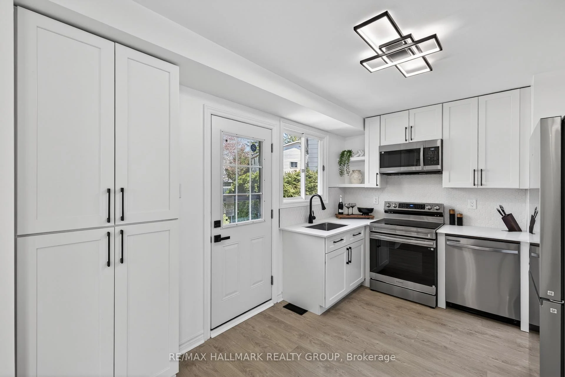 Photo 30 of 226 Old Colony Road, Ottawa, Kanata - Glencairn/Hazeldean — HOMEH