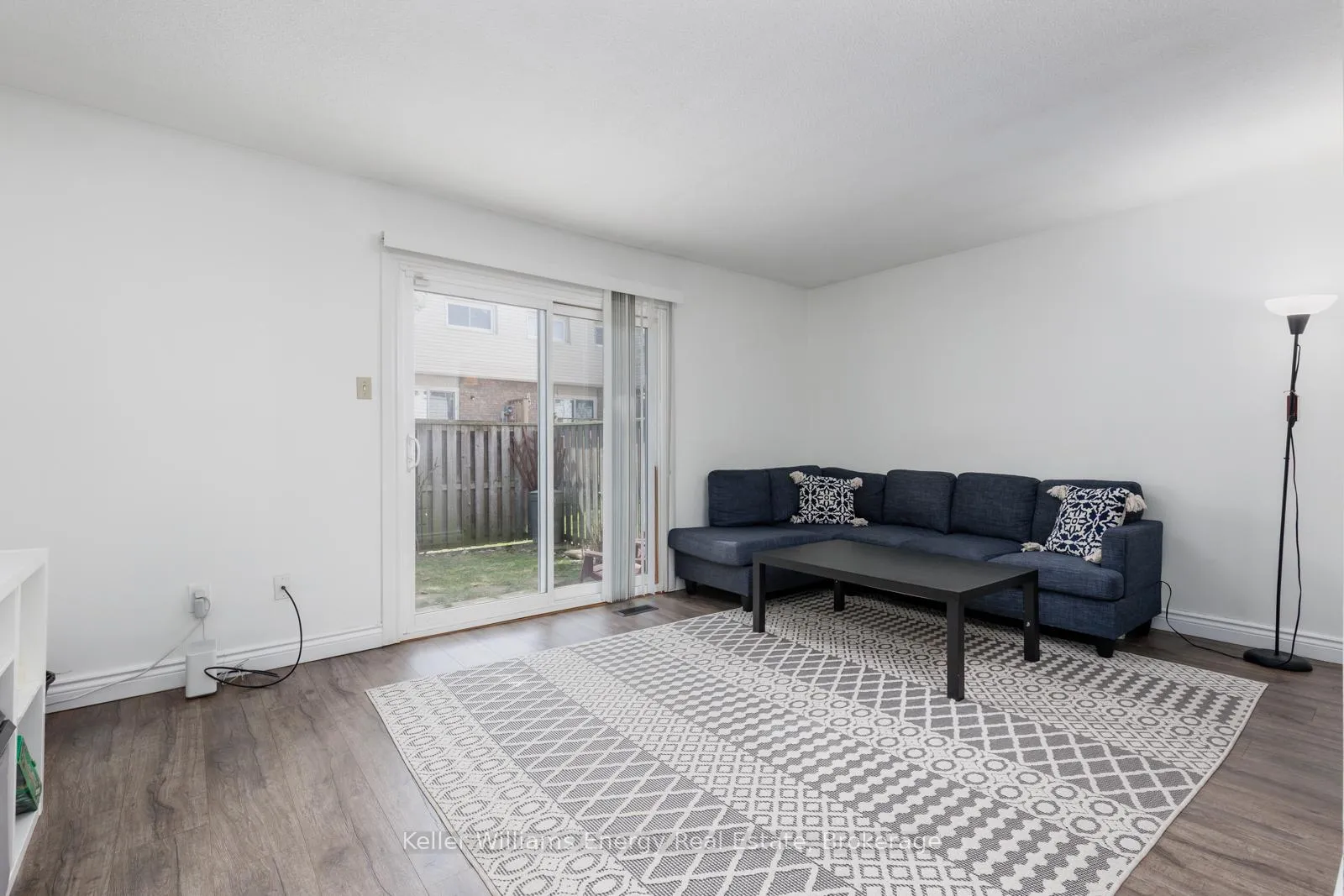 Photo 3 of Unit B, 660 Grey Street, Brantford, Echo Place — HOMEH