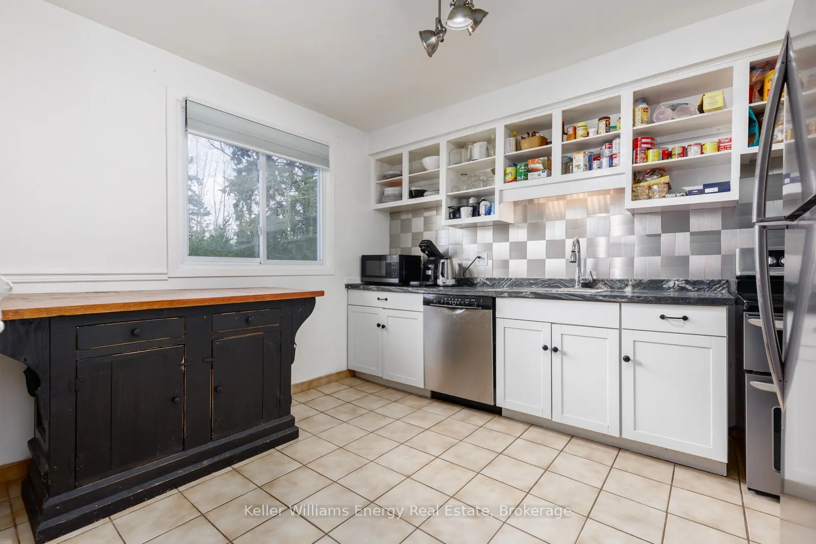 Photo 9 of Unit B, 660 Grey Street, Brantford, Echo Place — HOMEH