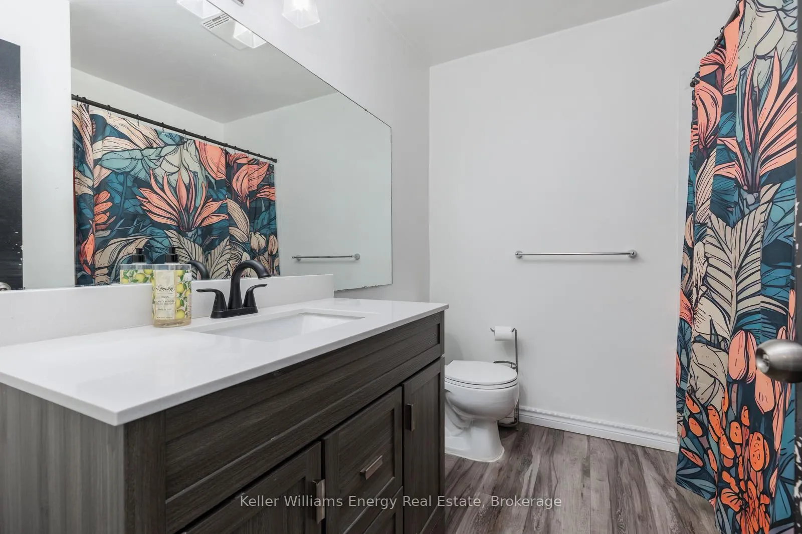 Photo 18 of Unit B, 660 Grey Street, Brantford, Echo Place — HOMEH