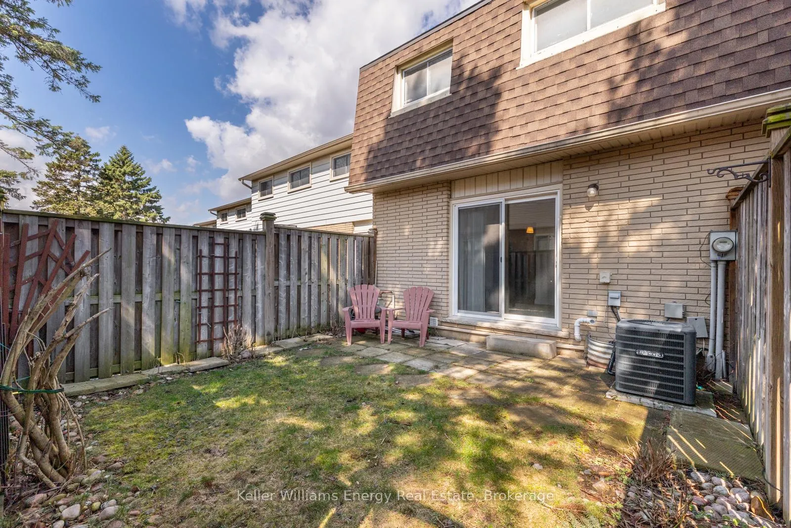 Photo 24 of Unit B, 660 Grey Street, Brantford, Echo Place — HOMEH