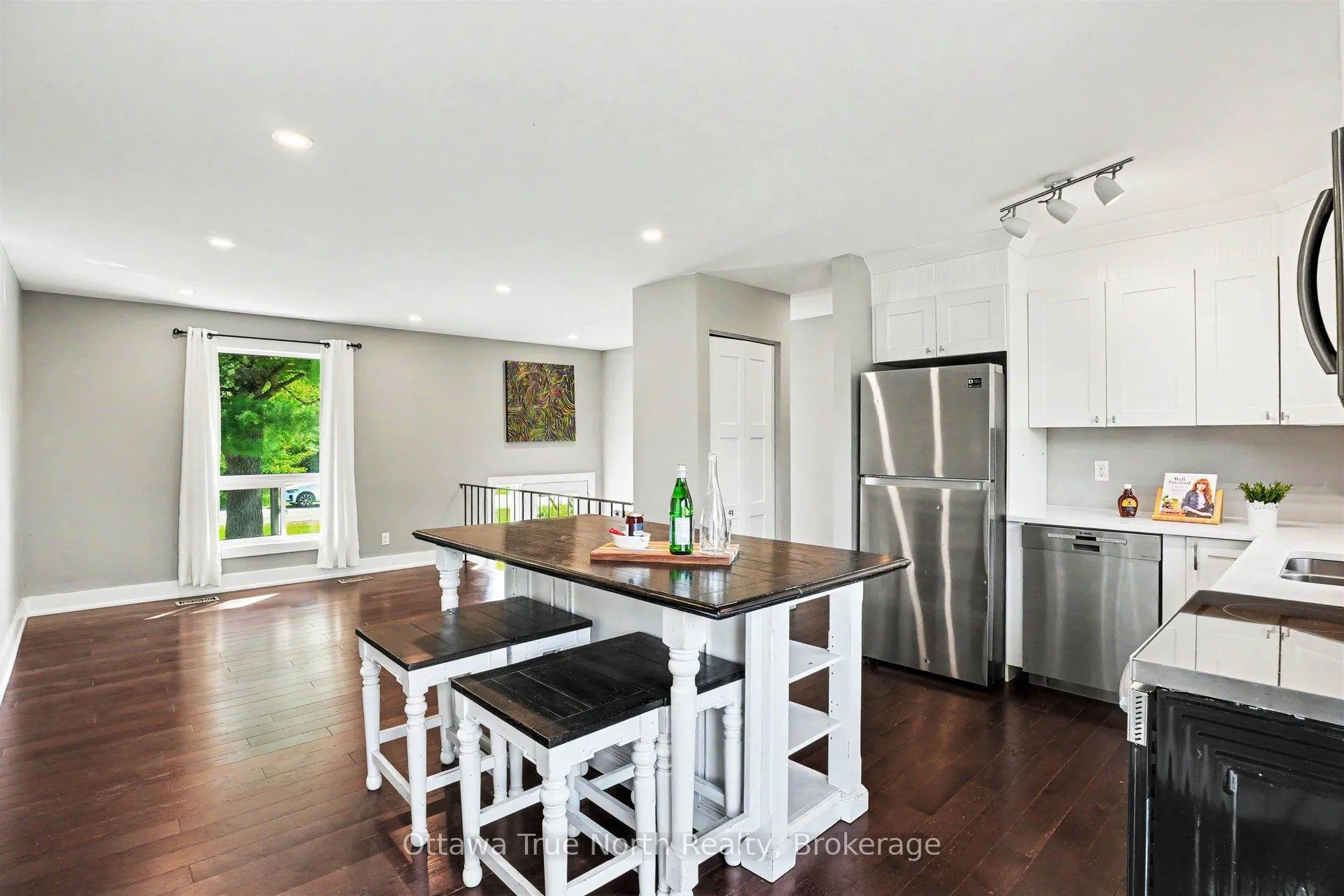 Photo 7 of 541 Mclachlan Road, McNab/Braeside, Mcnab/Braeside Twps — HOMEH