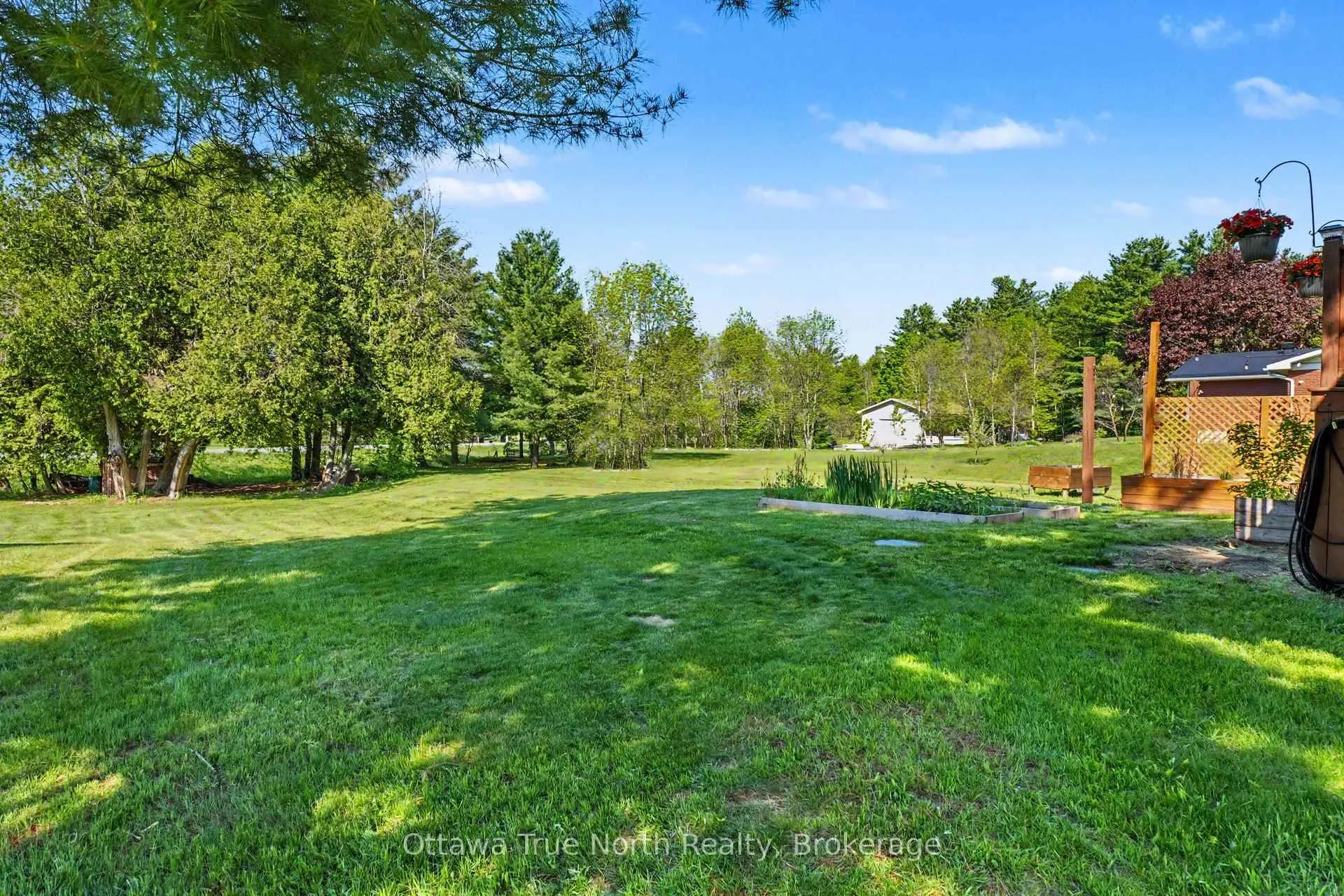 Photo 26 of 541 Mclachlan Road, McNab/Braeside, Mcnab/Braeside Twps — HOMEH