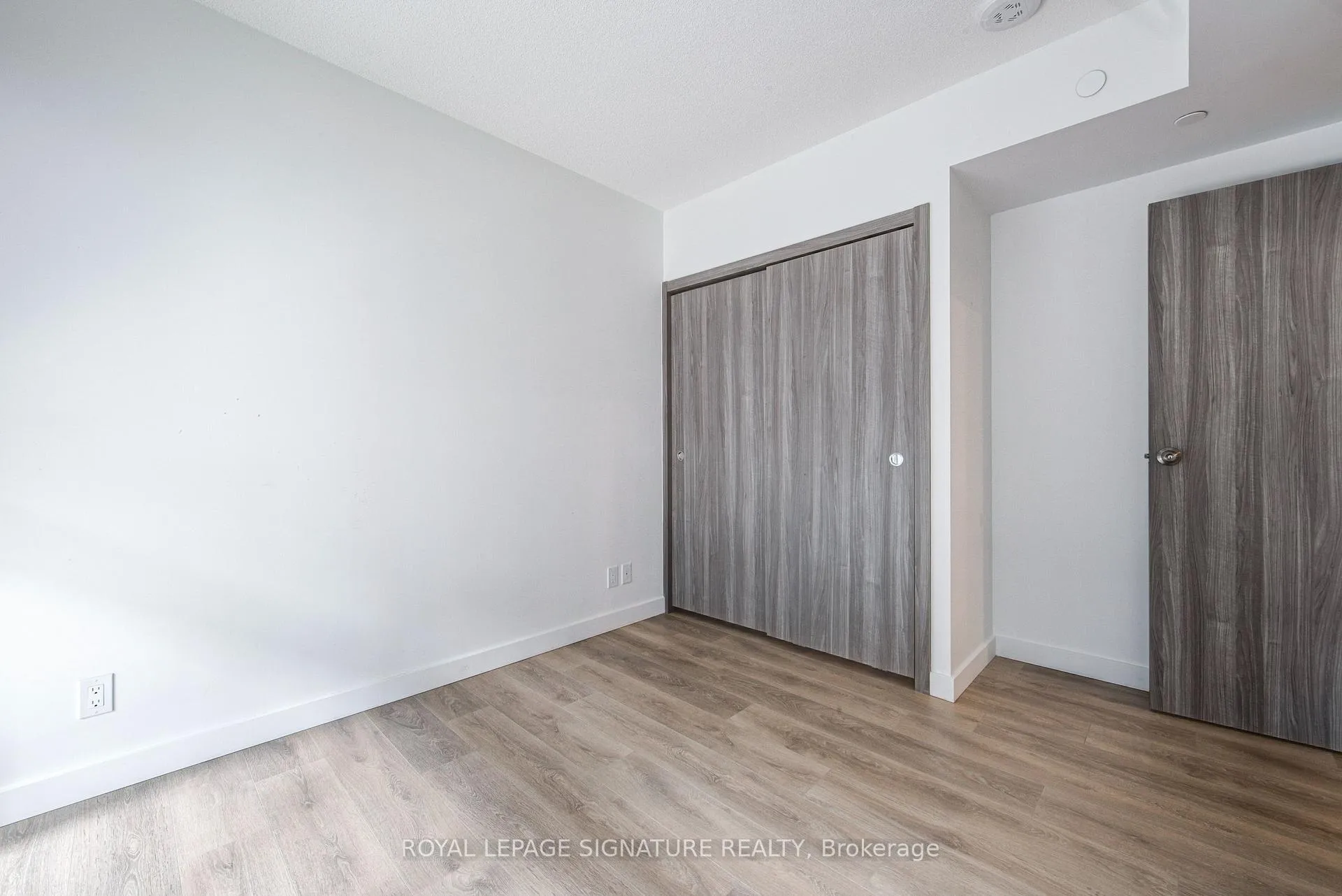 Photo 17 of Unit 706, 38 Widmer Street, Toronto, Waterfront Communities — HOMEH