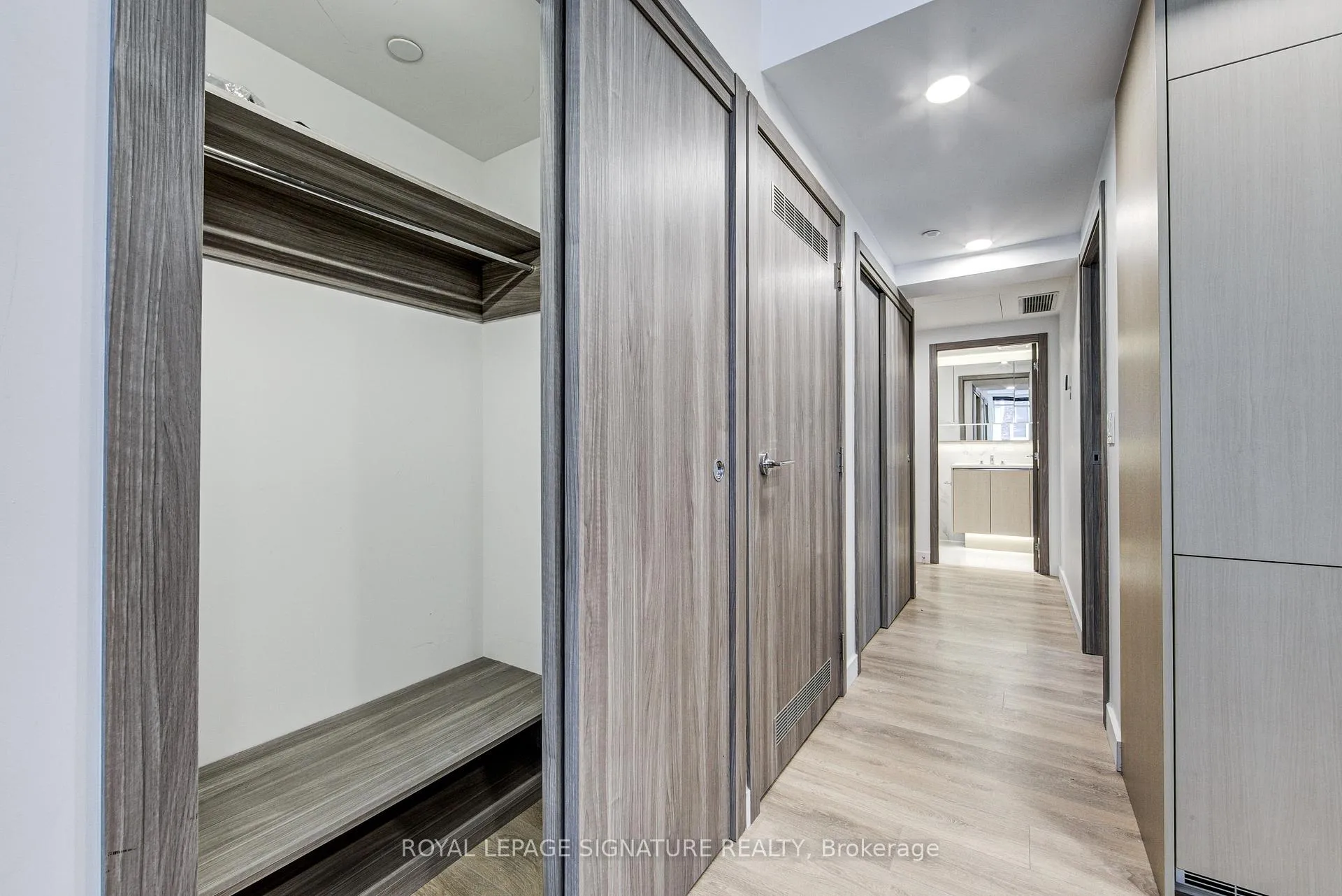 Photo 23 of Unit 706, 38 Widmer Street, Toronto, Waterfront Communities — HOMEH