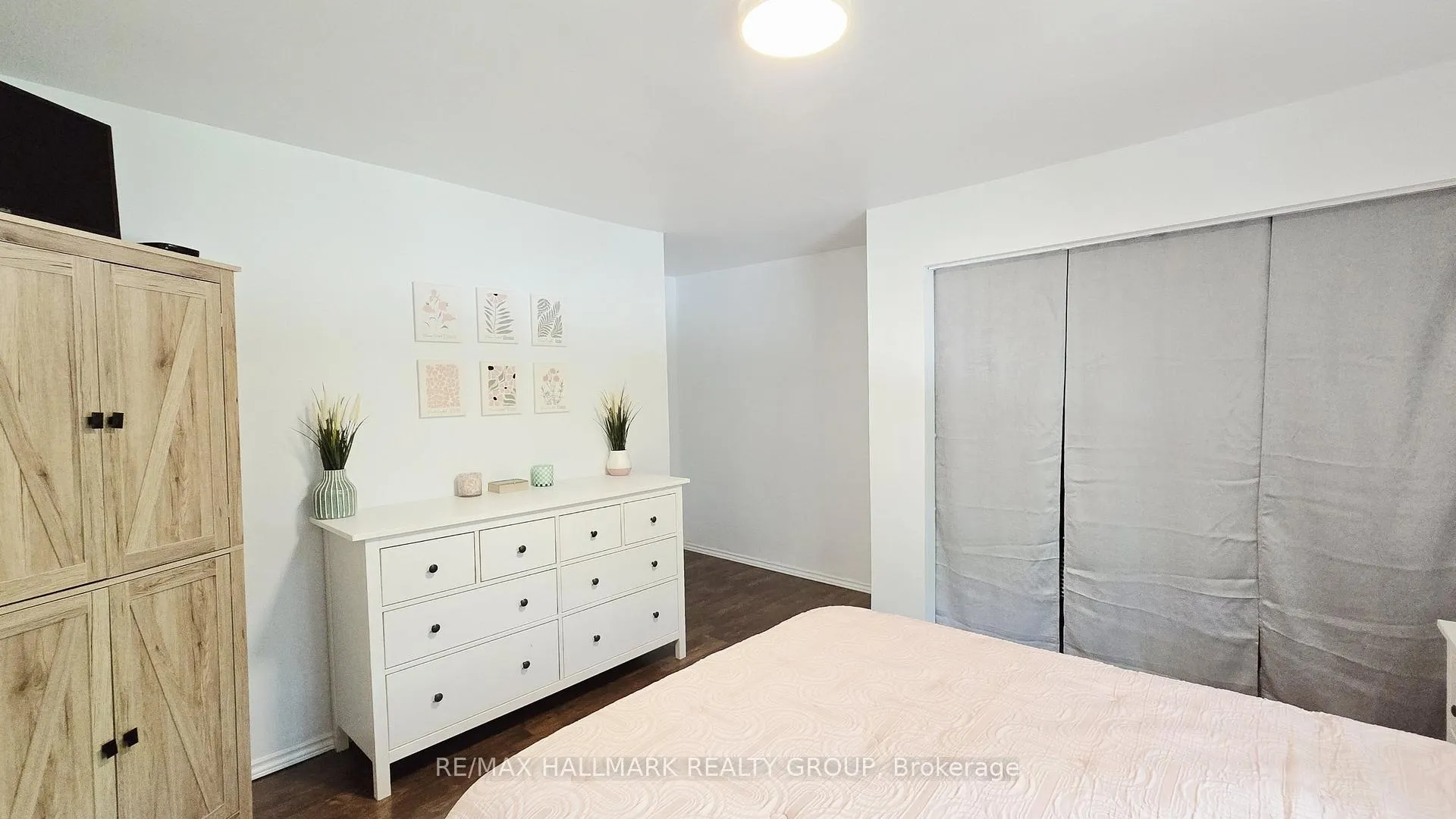 Photo 21 of 114 Macrostie Lane, Ottawa, Constance Bay — HOMEH