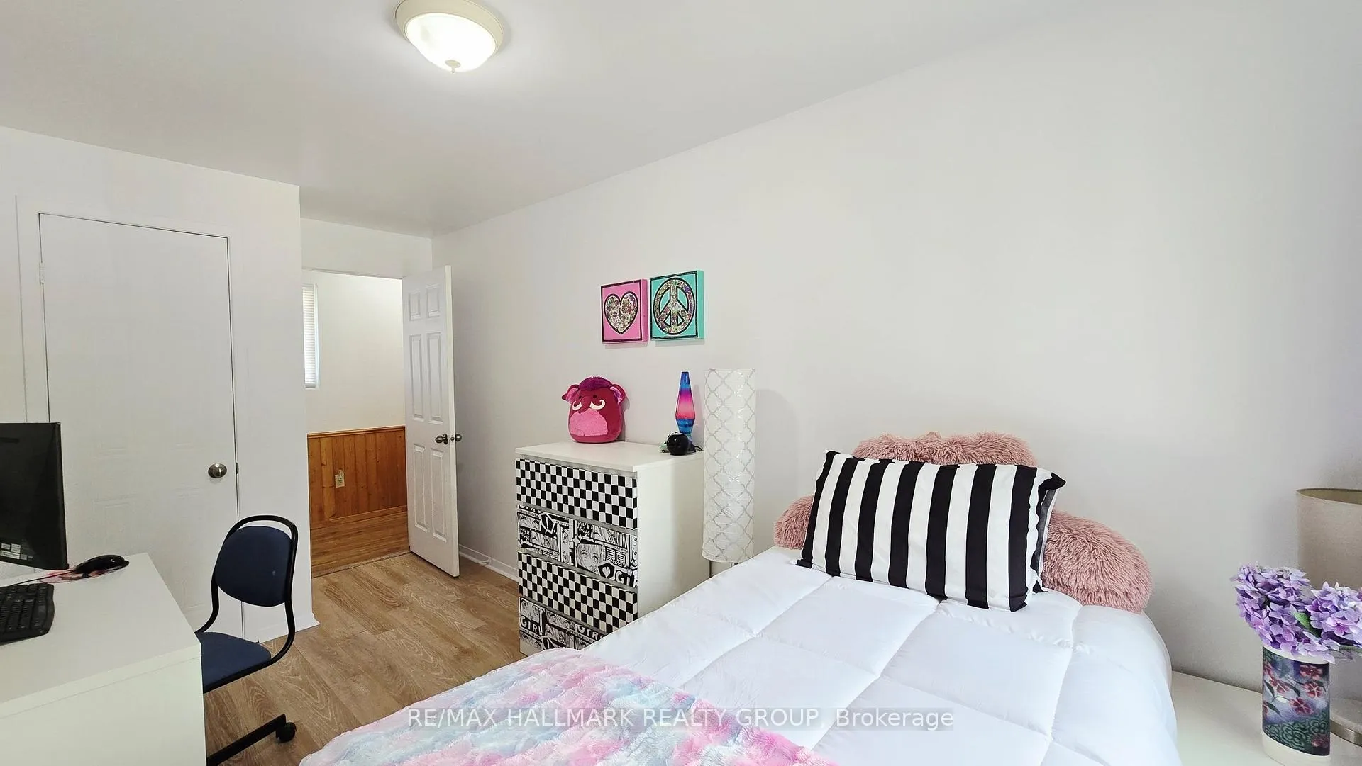 Photo 24 of 114 Macrostie Lane, Ottawa, Constance Bay — HOMEH