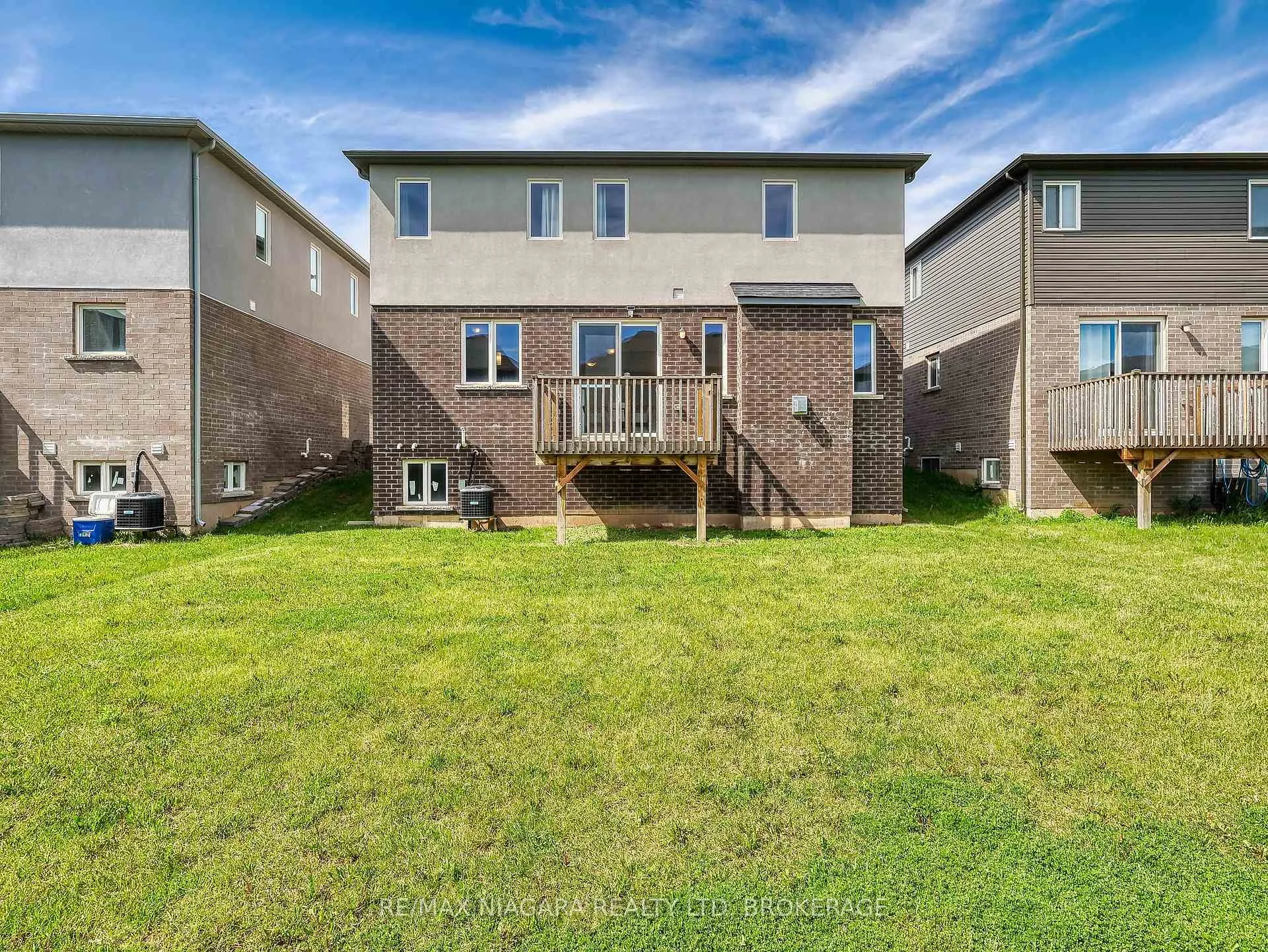 Photo 22 of 8094 Citation Road, Niagara Falls, Ascot — HOMEH