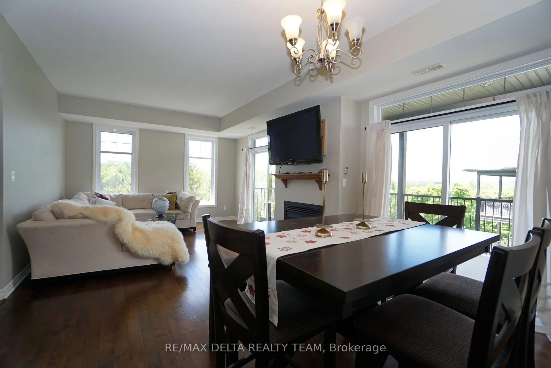 Photo 10 of Unit 7, 90 Prestige Circle, Ottawa, Chatelaine Village — HOMEH