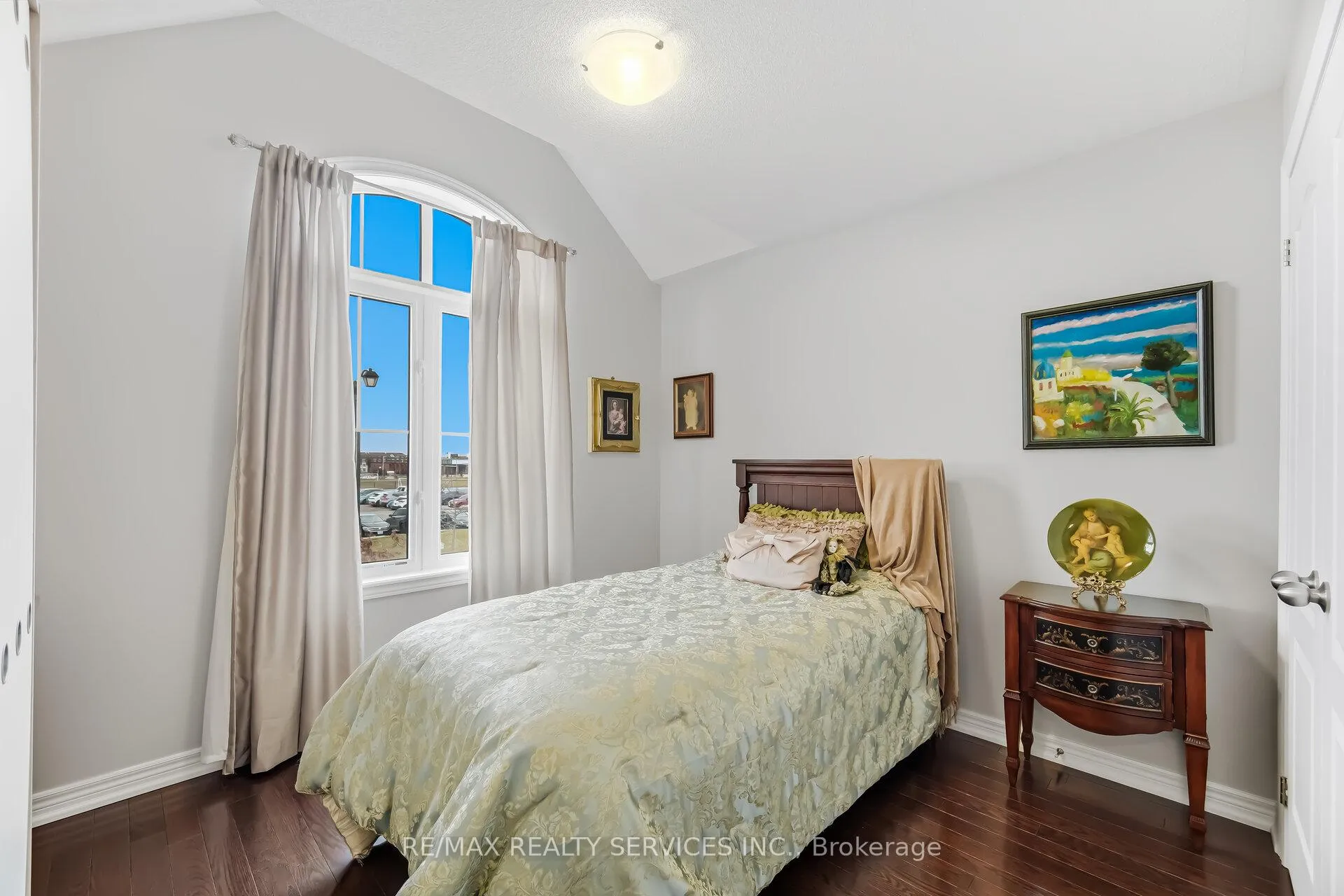 Photo 42 of 93 Learmont Avenue, Caledon, Rural Caledon — HOMEH