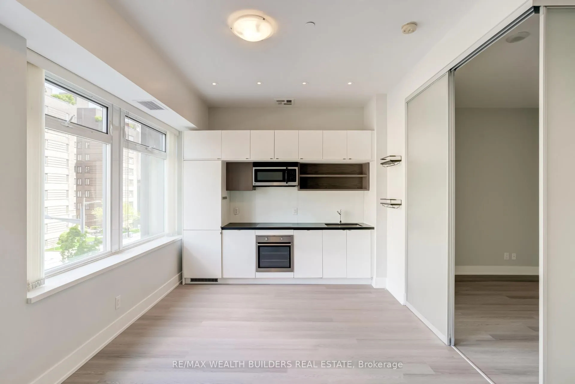 Front of Unit 328, 111 St Clair Avenue W