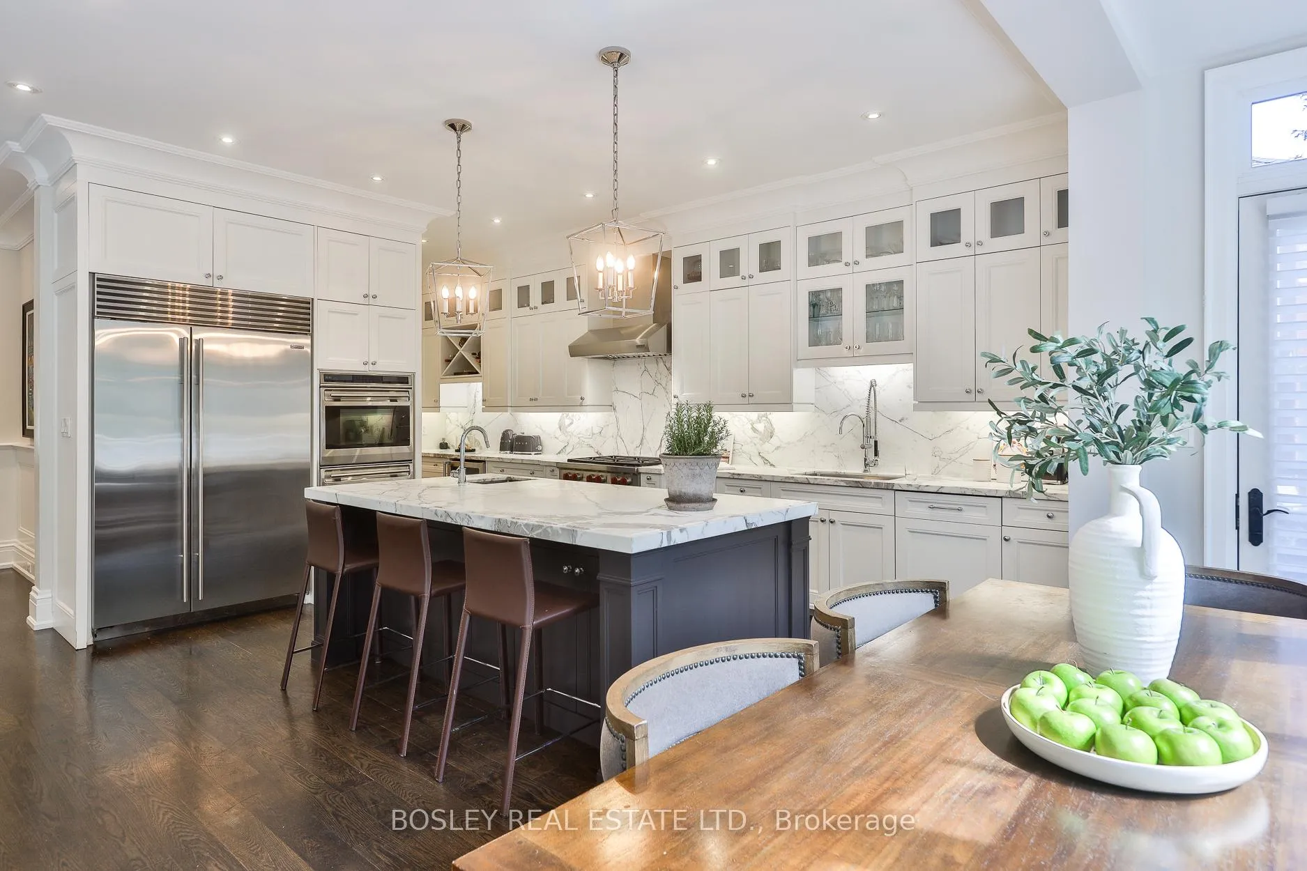 Photo 8 of 52 Killdeer Crescent, Toronto, Leaside — HOMEH