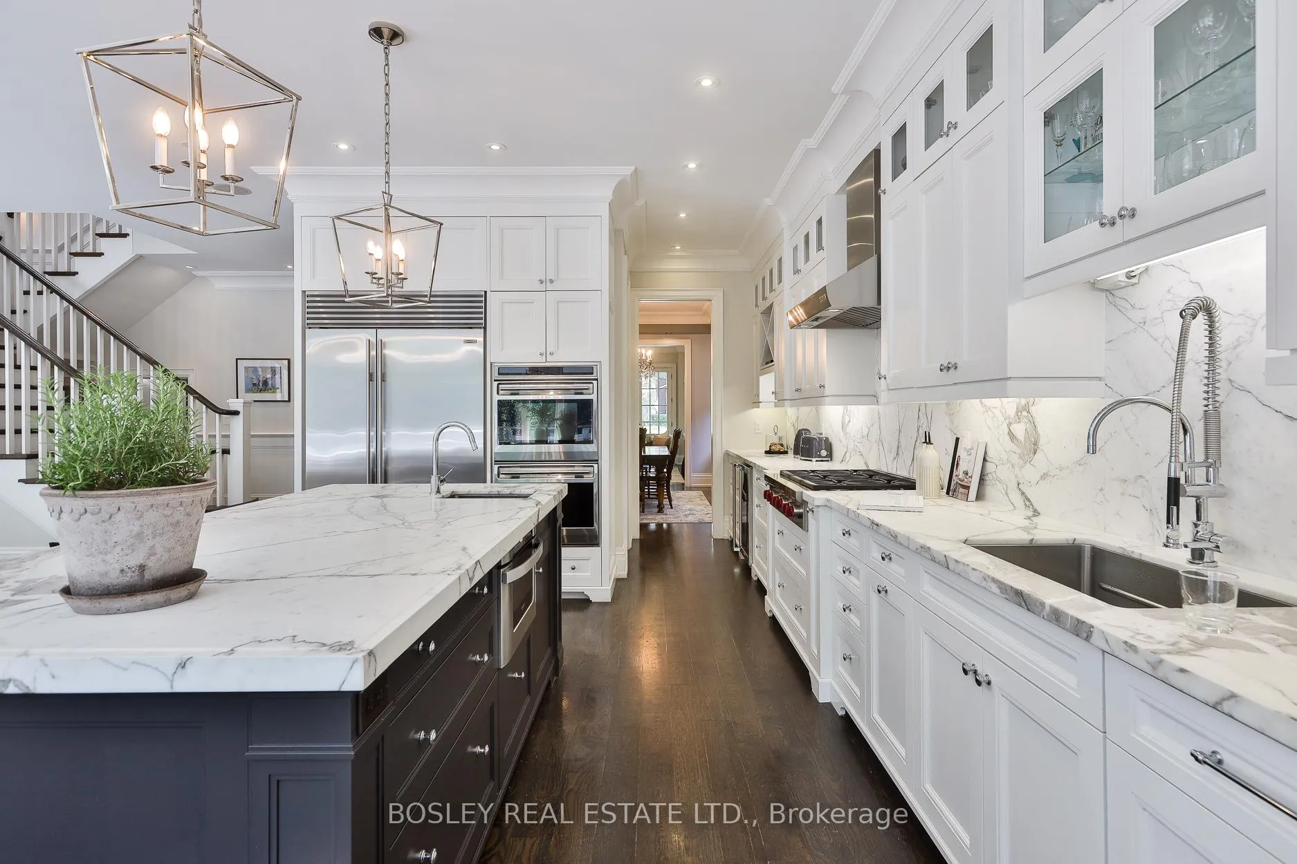 Photo 9 of 52 Killdeer Crescent, Toronto, Leaside — HOMEH