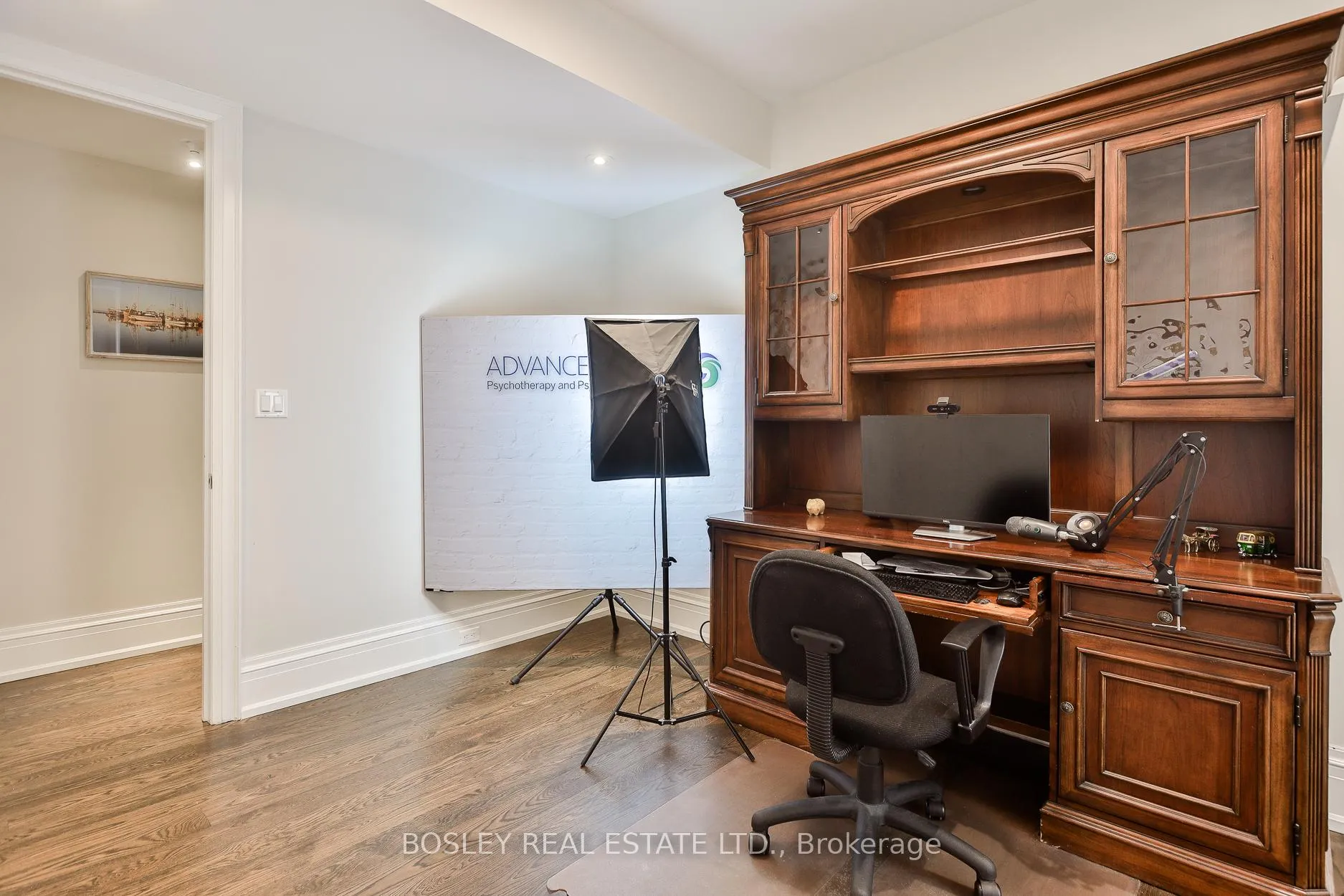 Photo 34 of 52 Killdeer Crescent, Toronto, Leaside — HOMEH