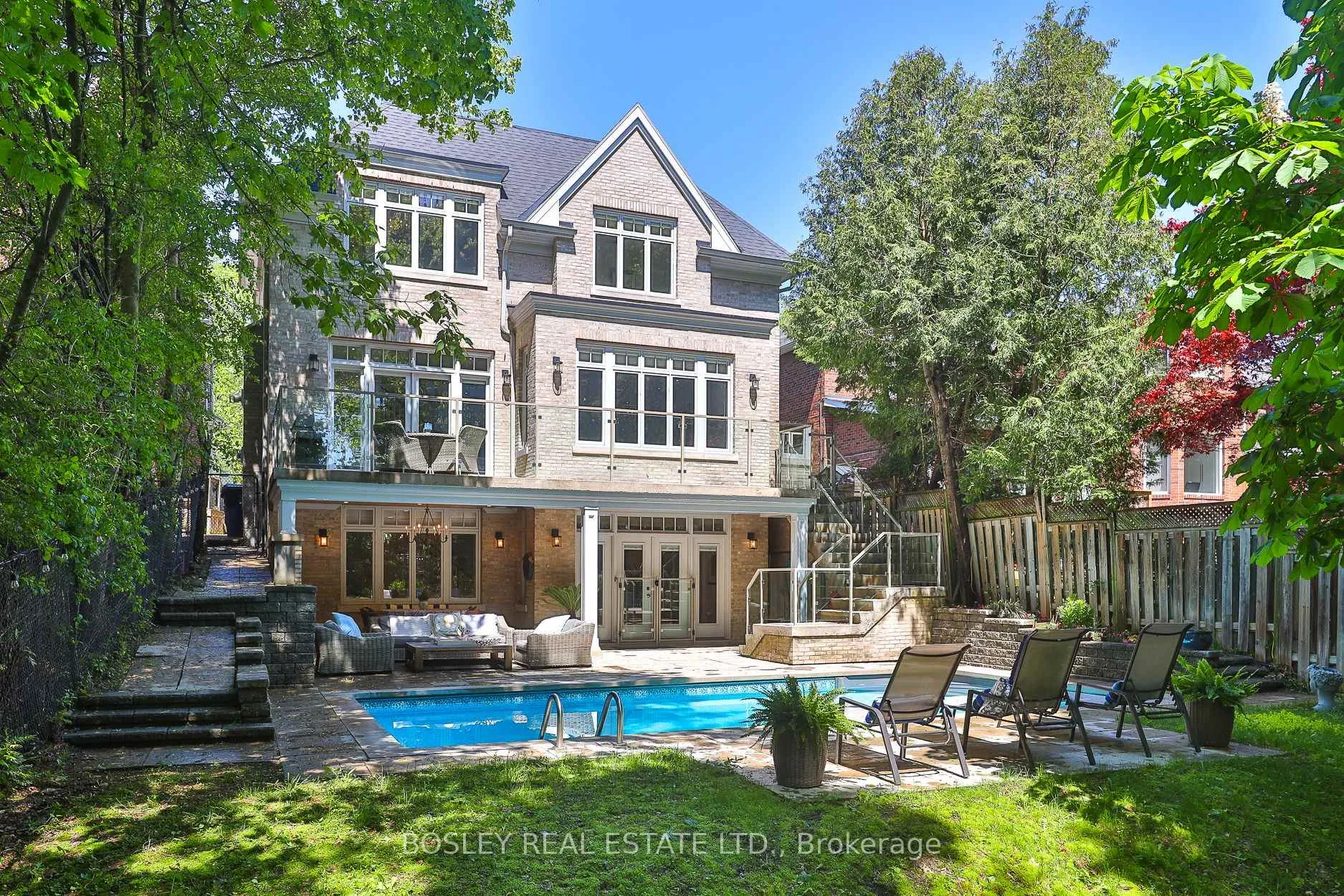 Photo 37 of 52 Killdeer Crescent, Toronto, Leaside — HOMEH