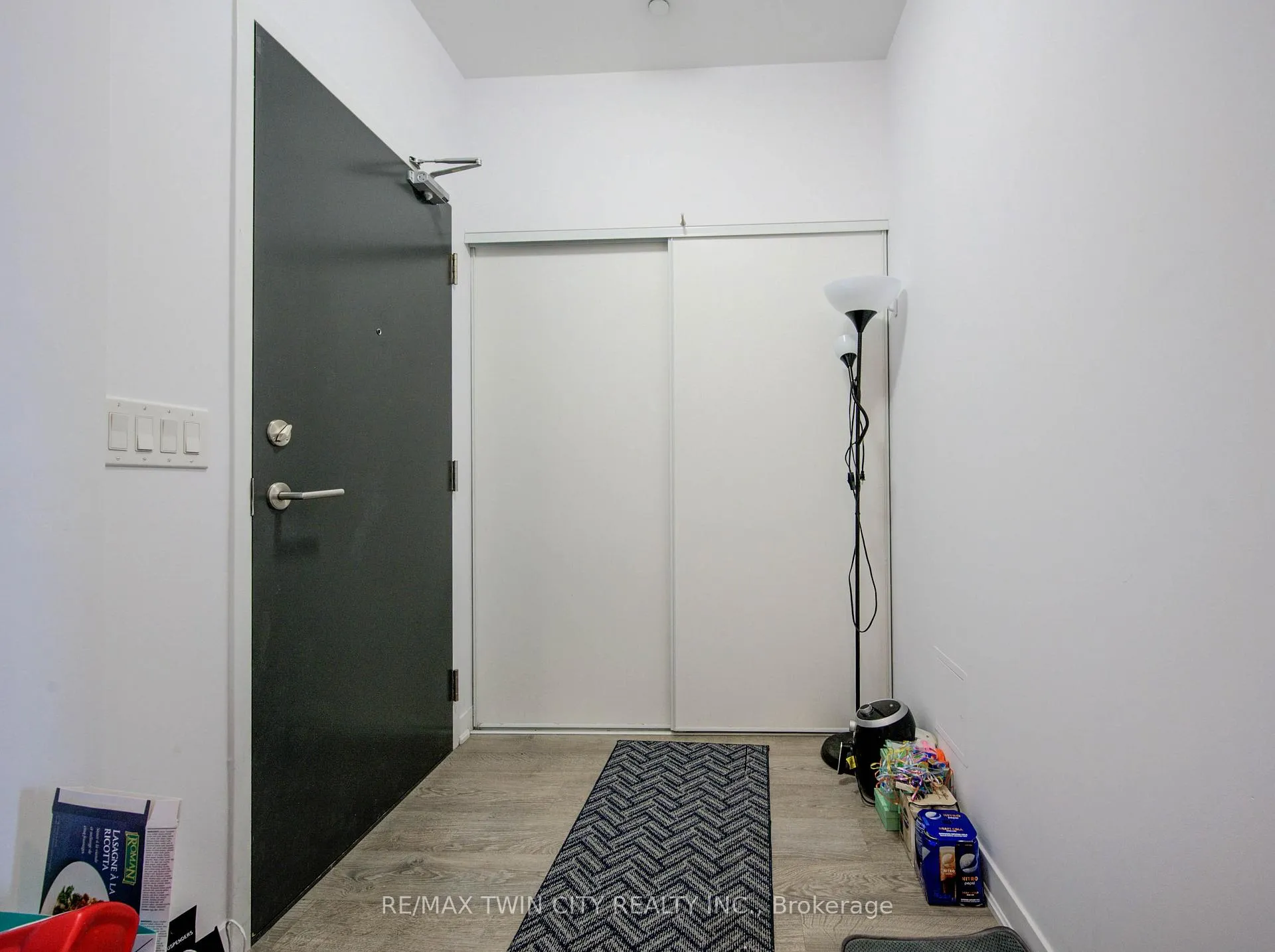 Photo 5 of Unit 112, 85 Duke Street W, Kitchener — HOMEH