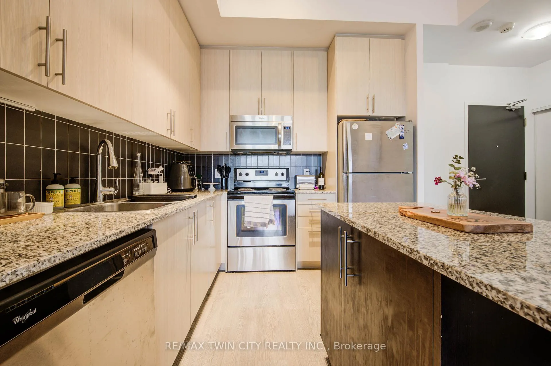 Photo 10 of Unit 112, 85 Duke Street W, Kitchener — HOMEH