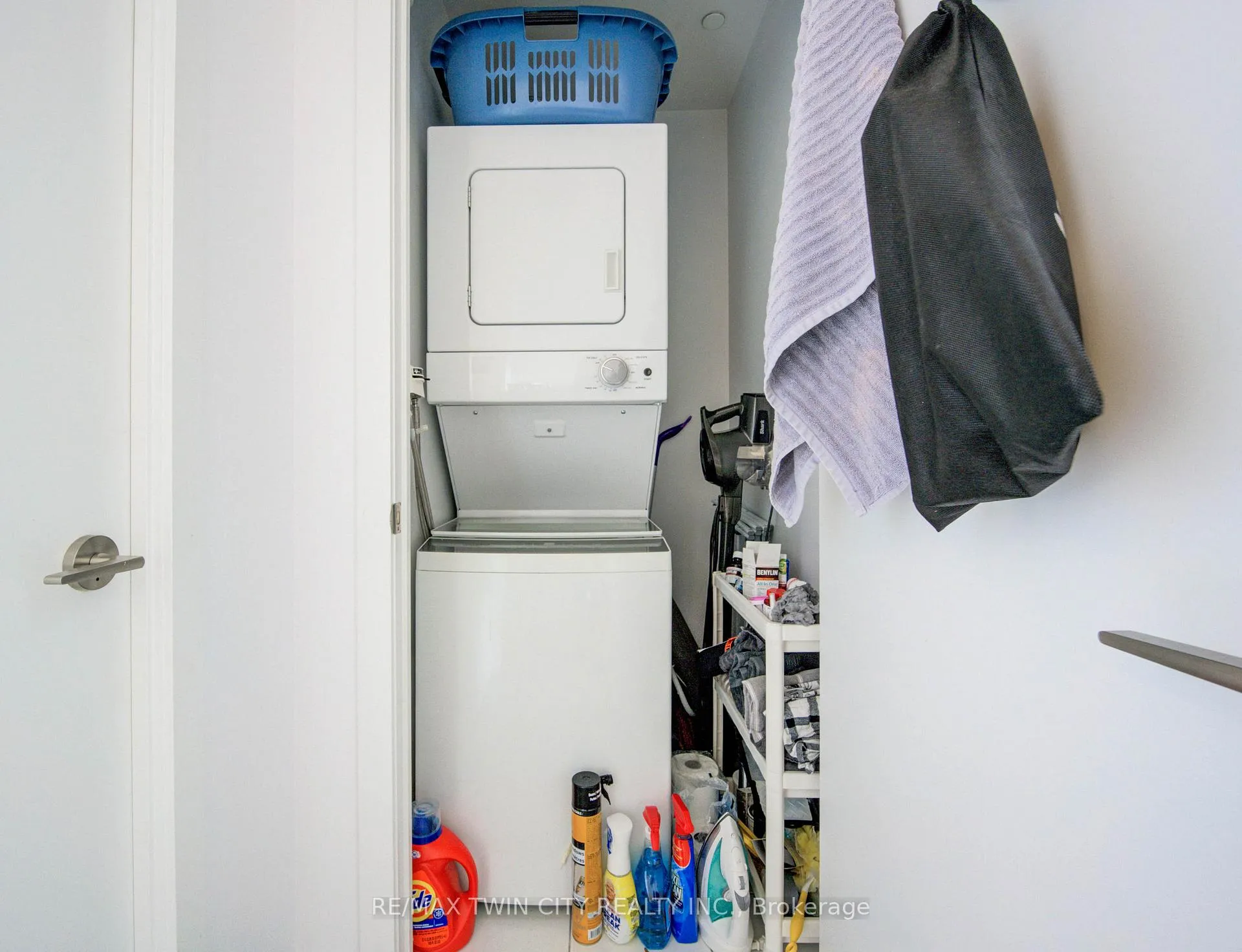Photo 15 of Unit 112, 85 Duke Street W, Kitchener — HOMEH