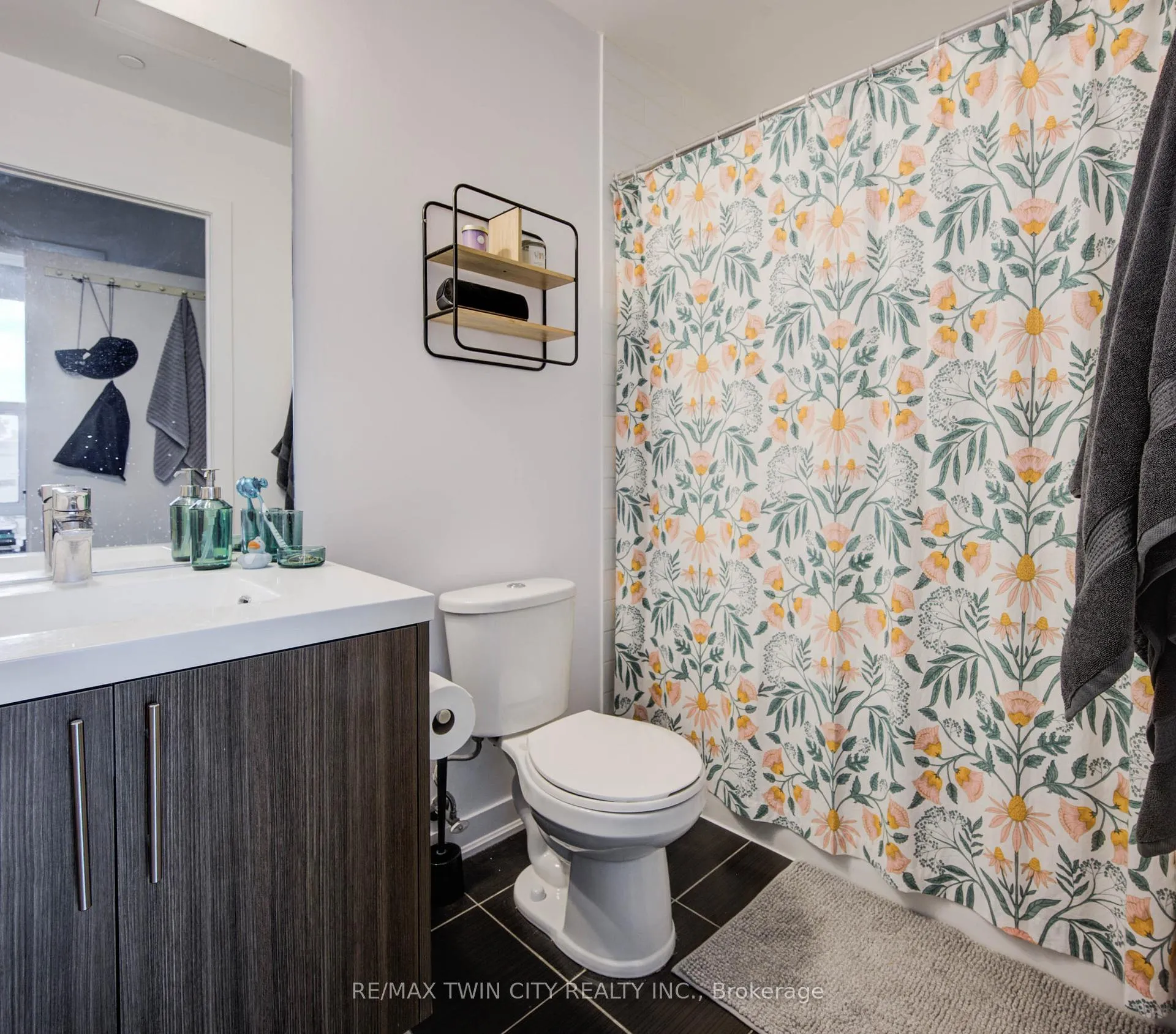 Photo 16 of Unit 112, 85 Duke Street W, Kitchener — HOMEH