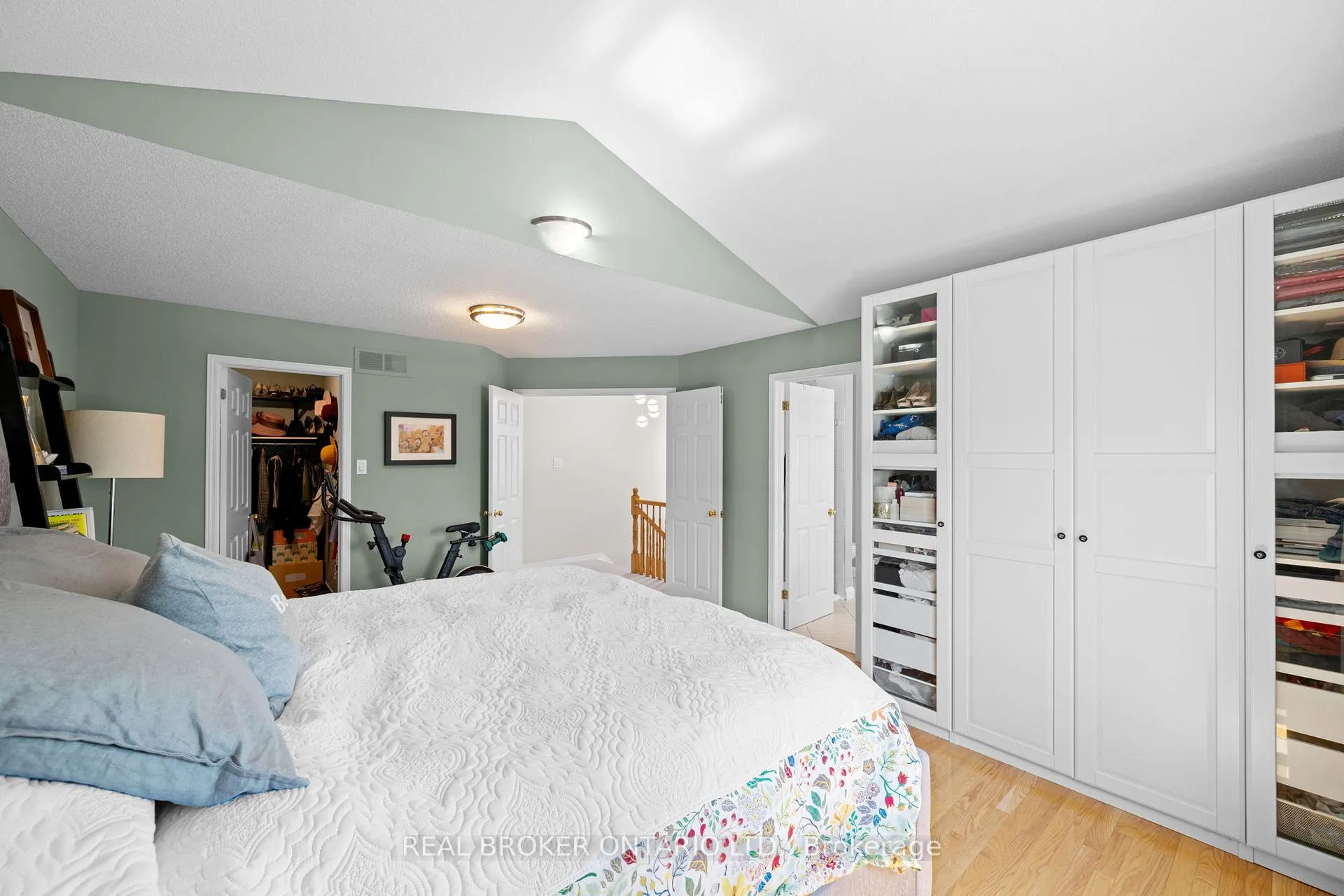 Photo 22 of 25 Steel Street, Ottawa, Beacon Hill South — HOMEH