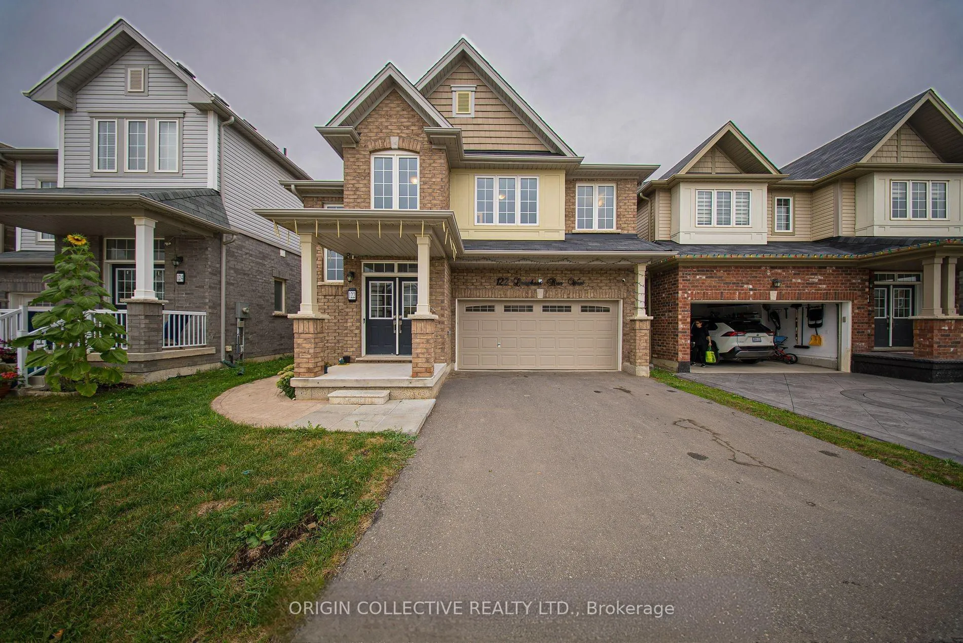 Photo 1 of 122 Longboat Run West, Brantford, Empire South — HOMEH