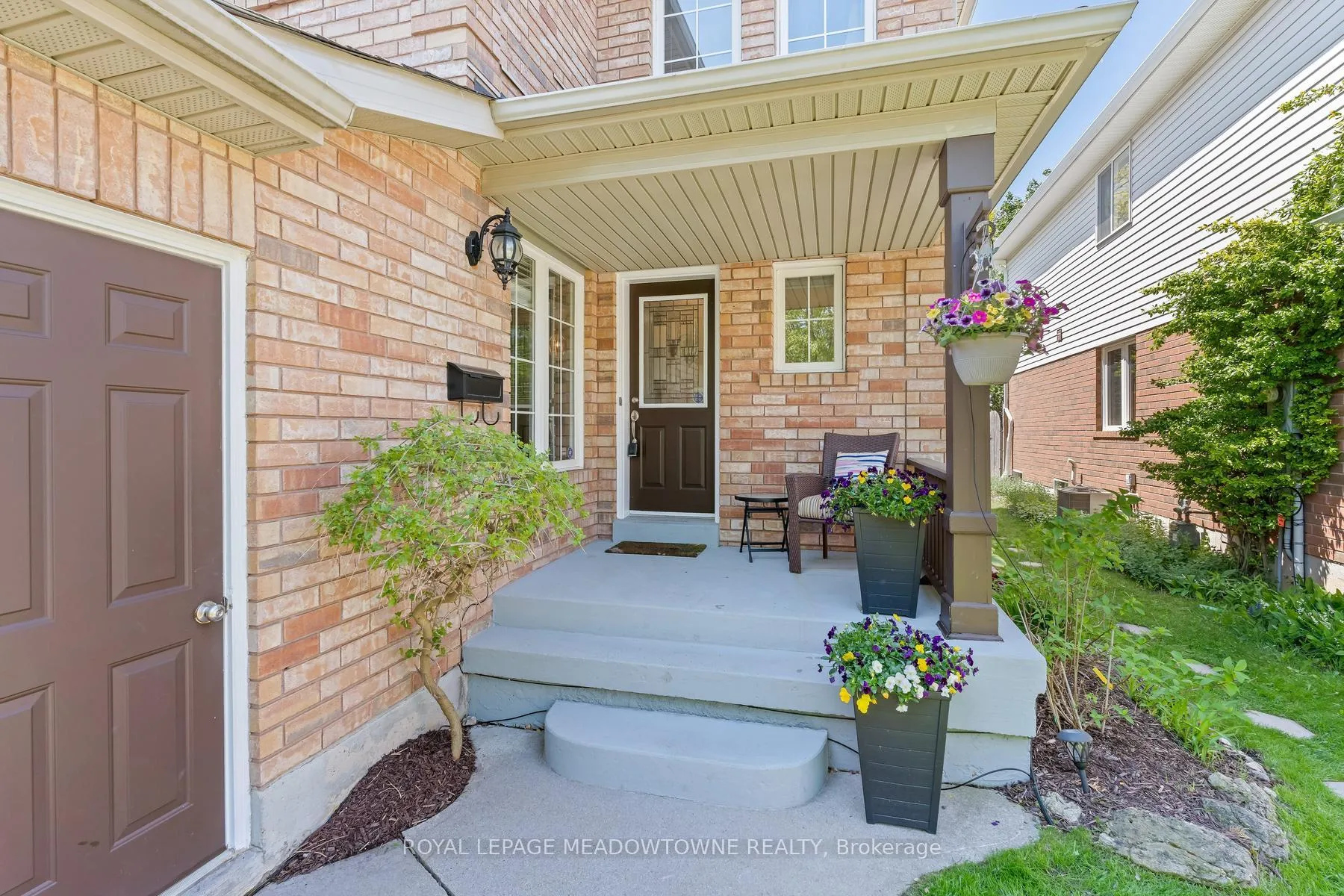 Photo 5 of 7 Preston Street, Halton Hills, Georgetown — HOMEH