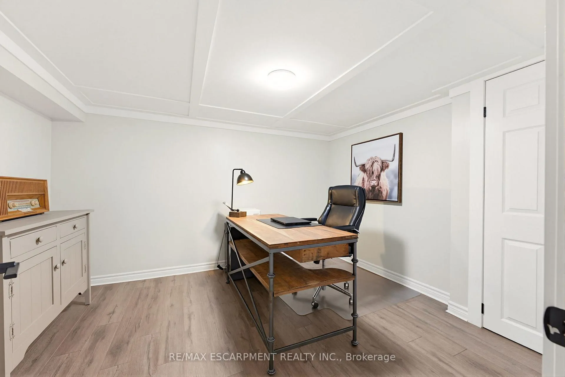 Photo 23 of 304 Parkside Drive, Hamilton, Waterdown — HOMEH