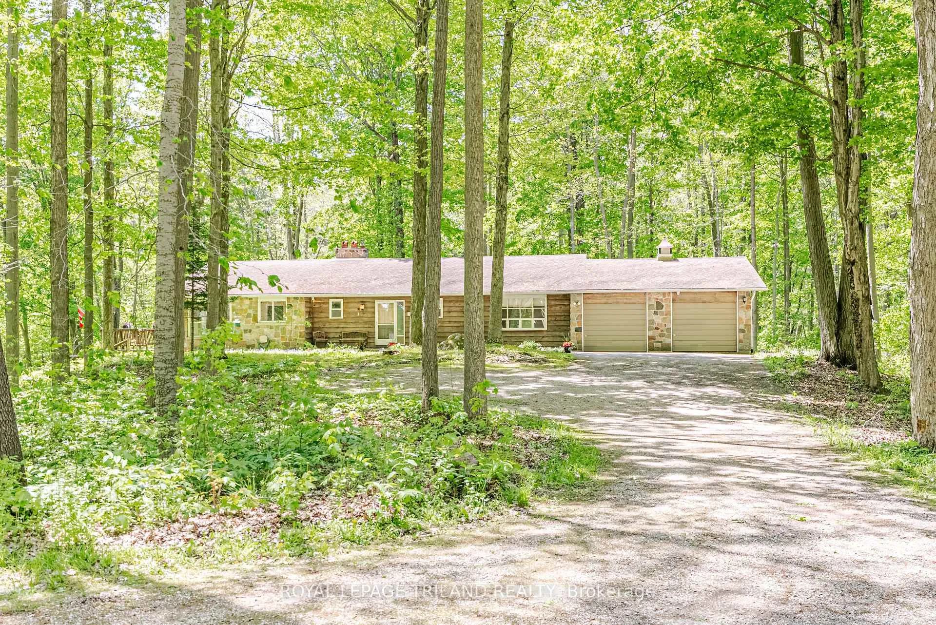 Photo 1 of 1591 Elgin Road, Thames Centre, Rural Thames Centre — HOMEH