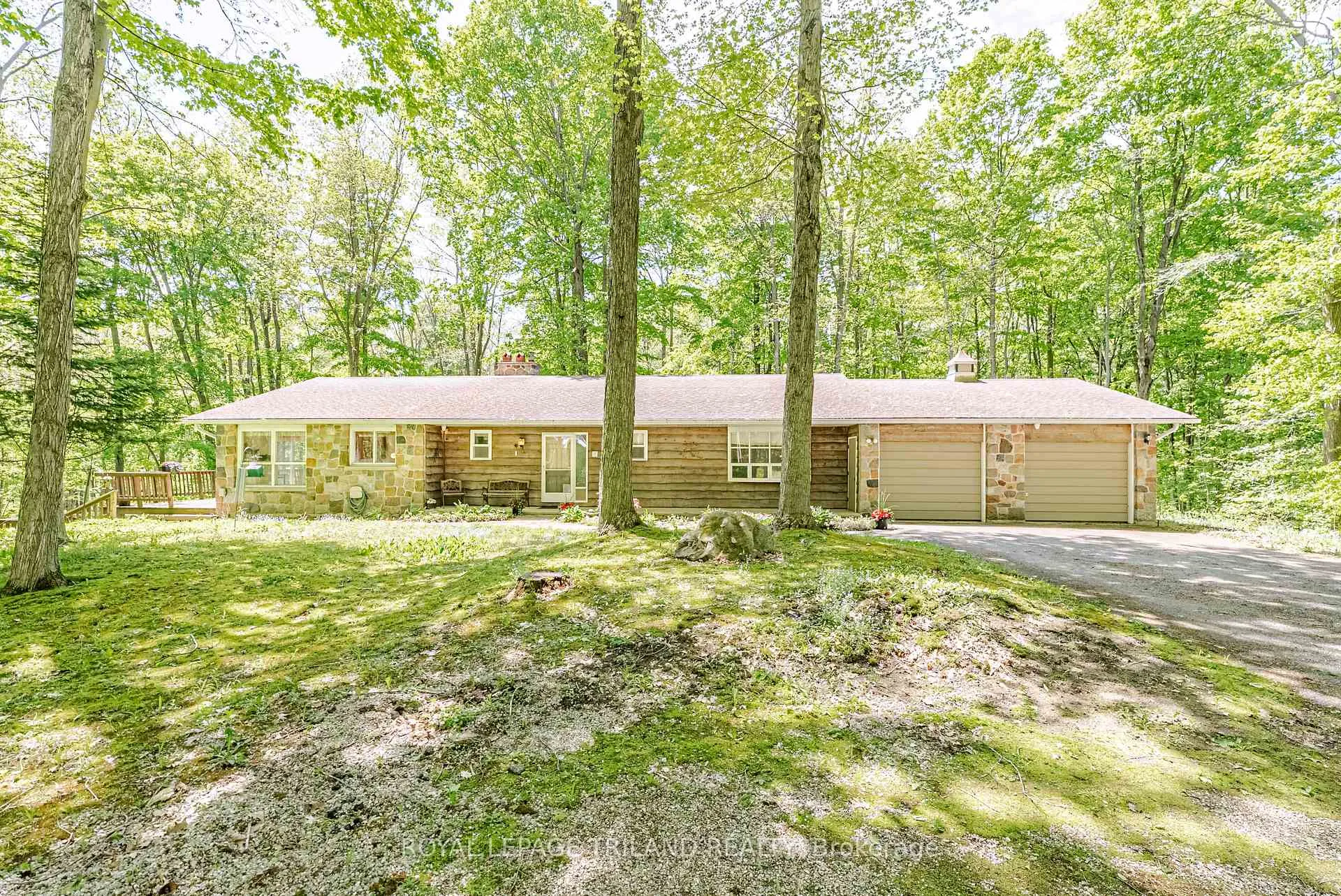 Photo 3 of 1591 Elgin Road, Thames Centre, Rural Thames Centre — HOMEH