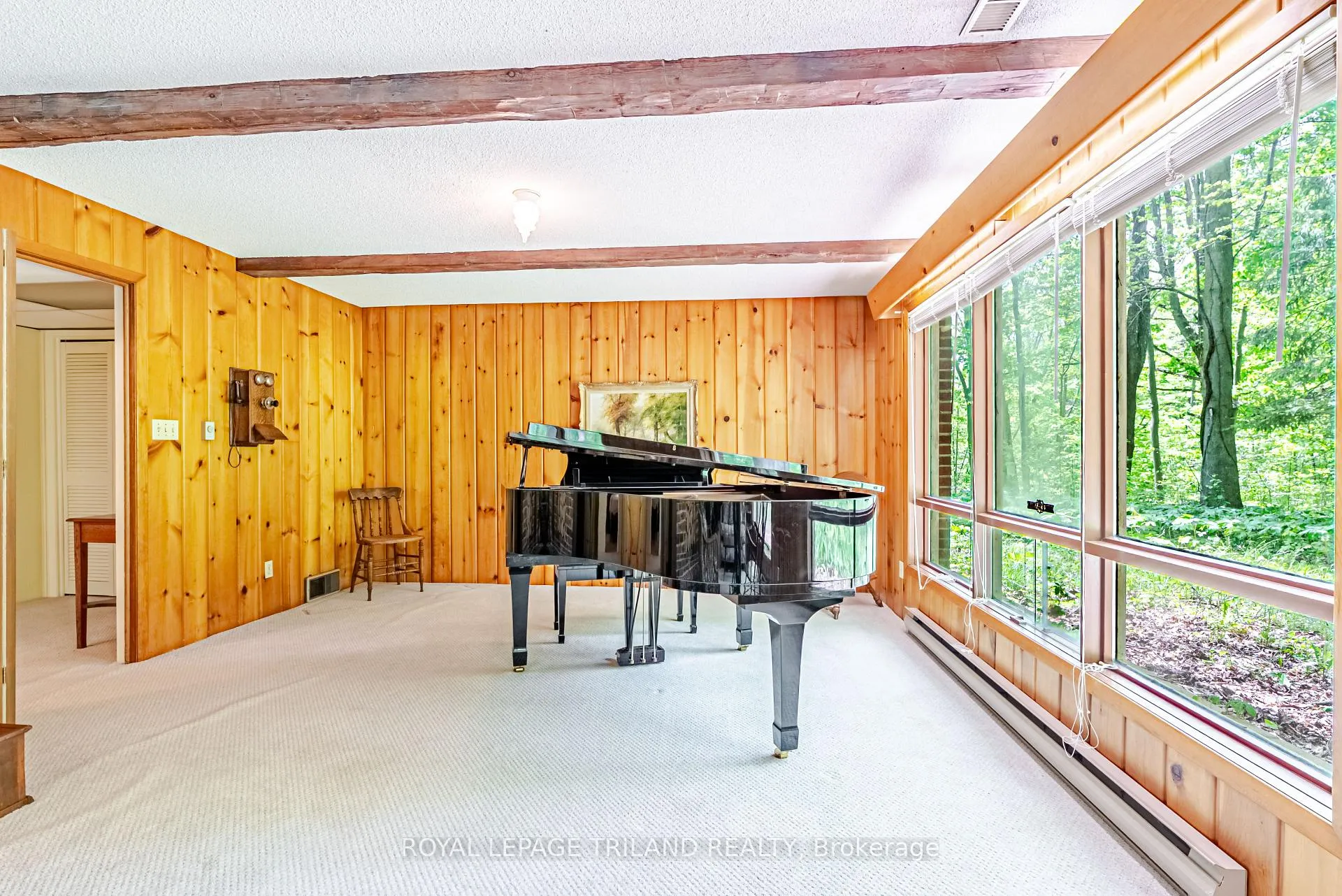 Photo 35 of 1591 Elgin Road, Thames Centre, Rural Thames Centre — HOMEH