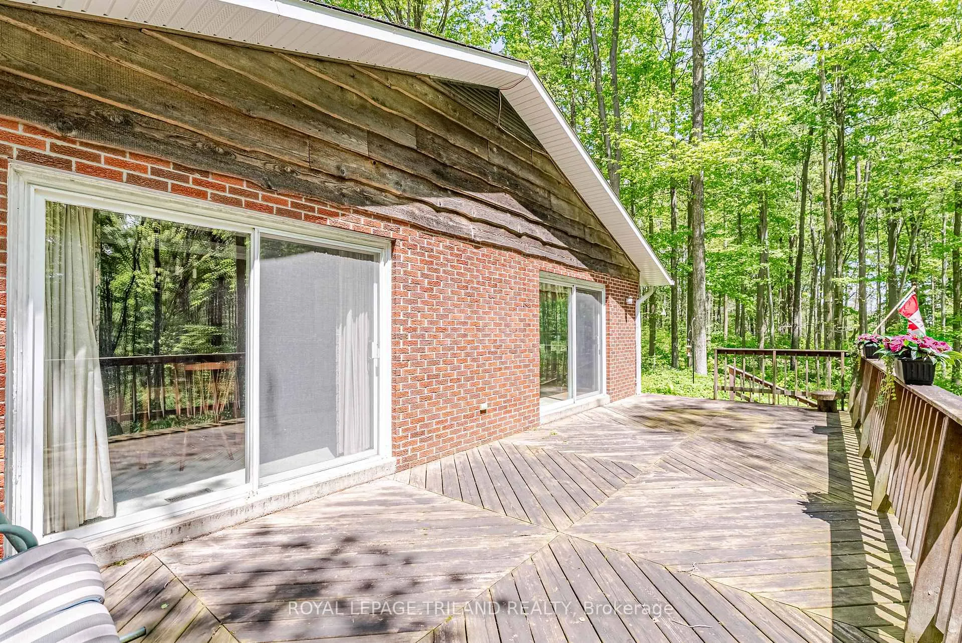 Photo 41 of 1591 Elgin Road, Thames Centre, Rural Thames Centre — HOMEH