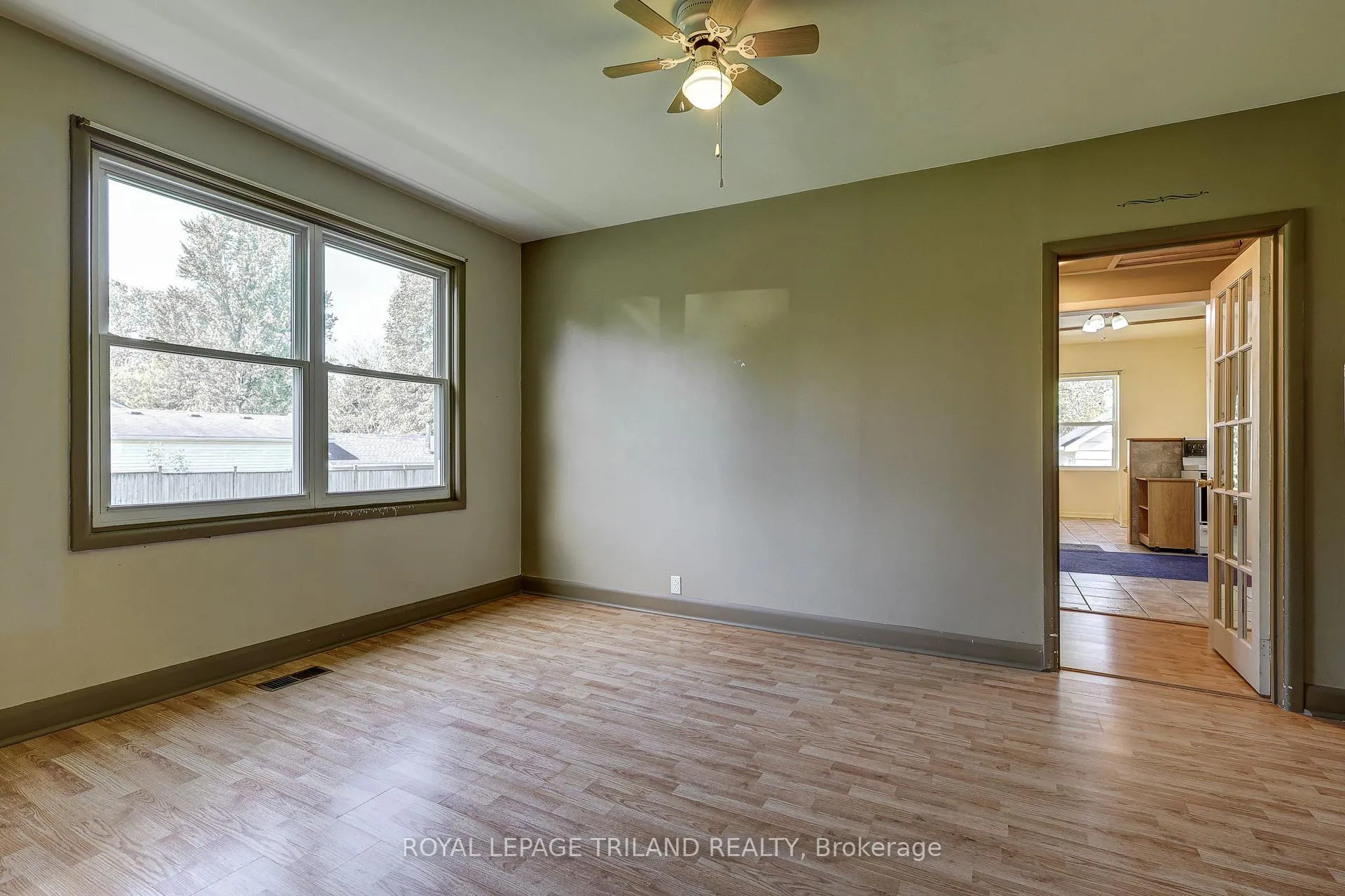 Photo 11 of 24 Isabel Street, St. Thomas — HOMEH