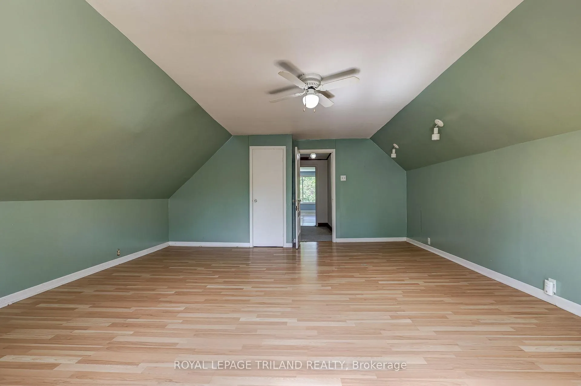 Photo 34 of 24 Isabel Street, St. Thomas — HOMEH