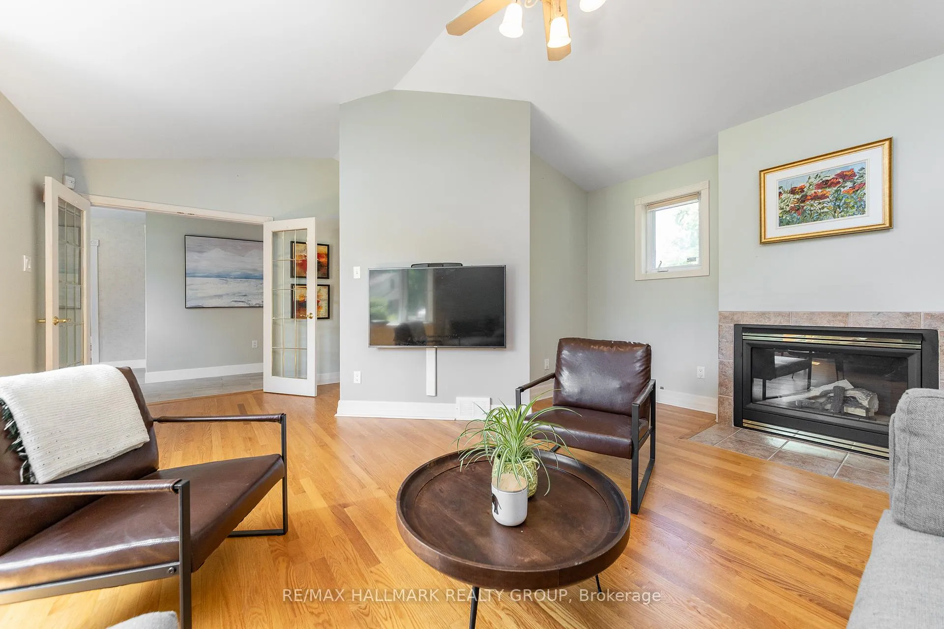 Photo 16 of 321 Beechgrove Avenue, Ottawa, Westboro North — HOMEH