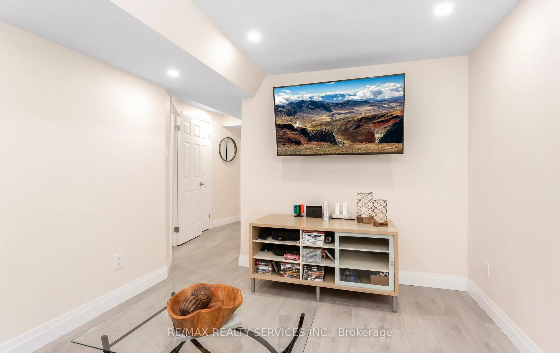 Photo 26 of 14 Todmorden Drive, Brampton, Northwest Sandalwood Parkway — HOMEH