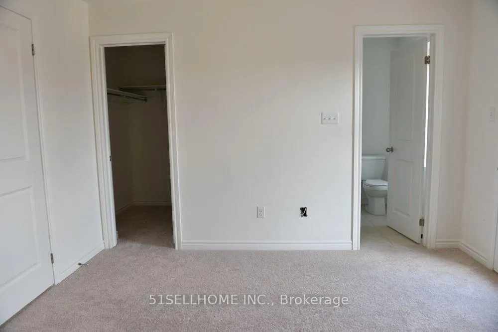 Photo 16 of 35 Gilford Street, Brampton, Credit Valley — HOMEH